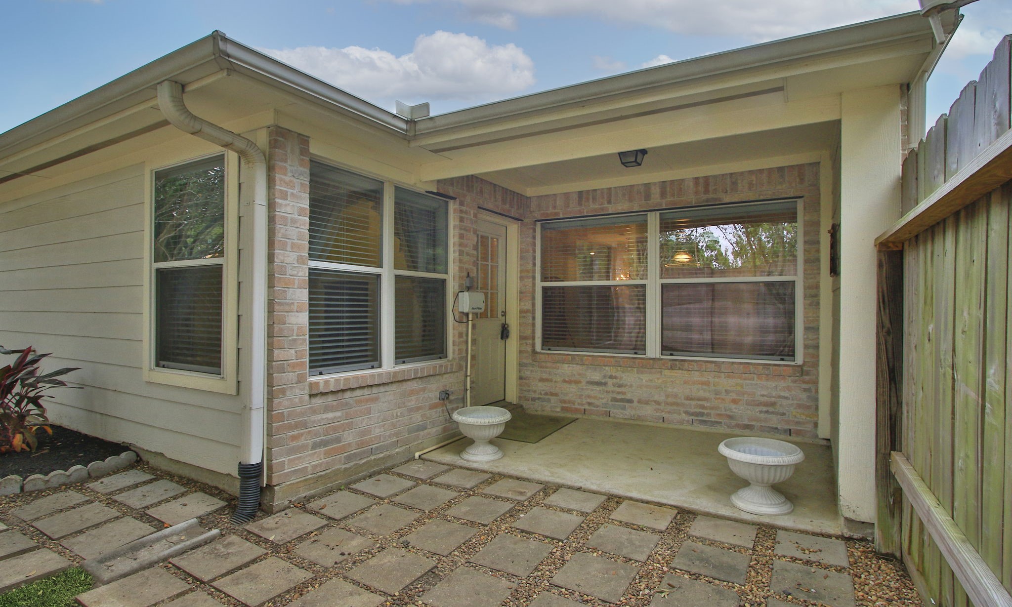 15839 Collinsville Drive, Tomball, TX 77377