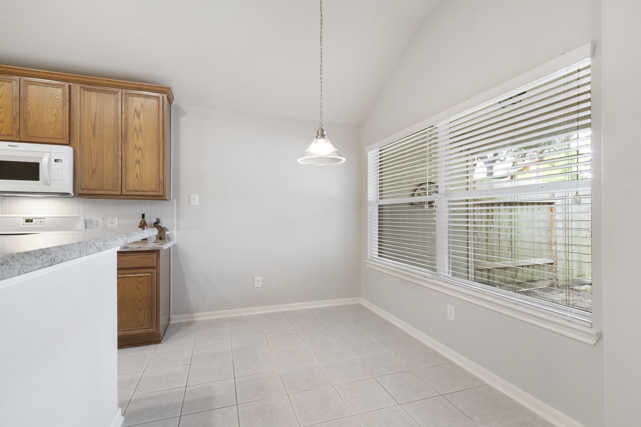 15839 Collinsville Drive, Tomball, TX 77377