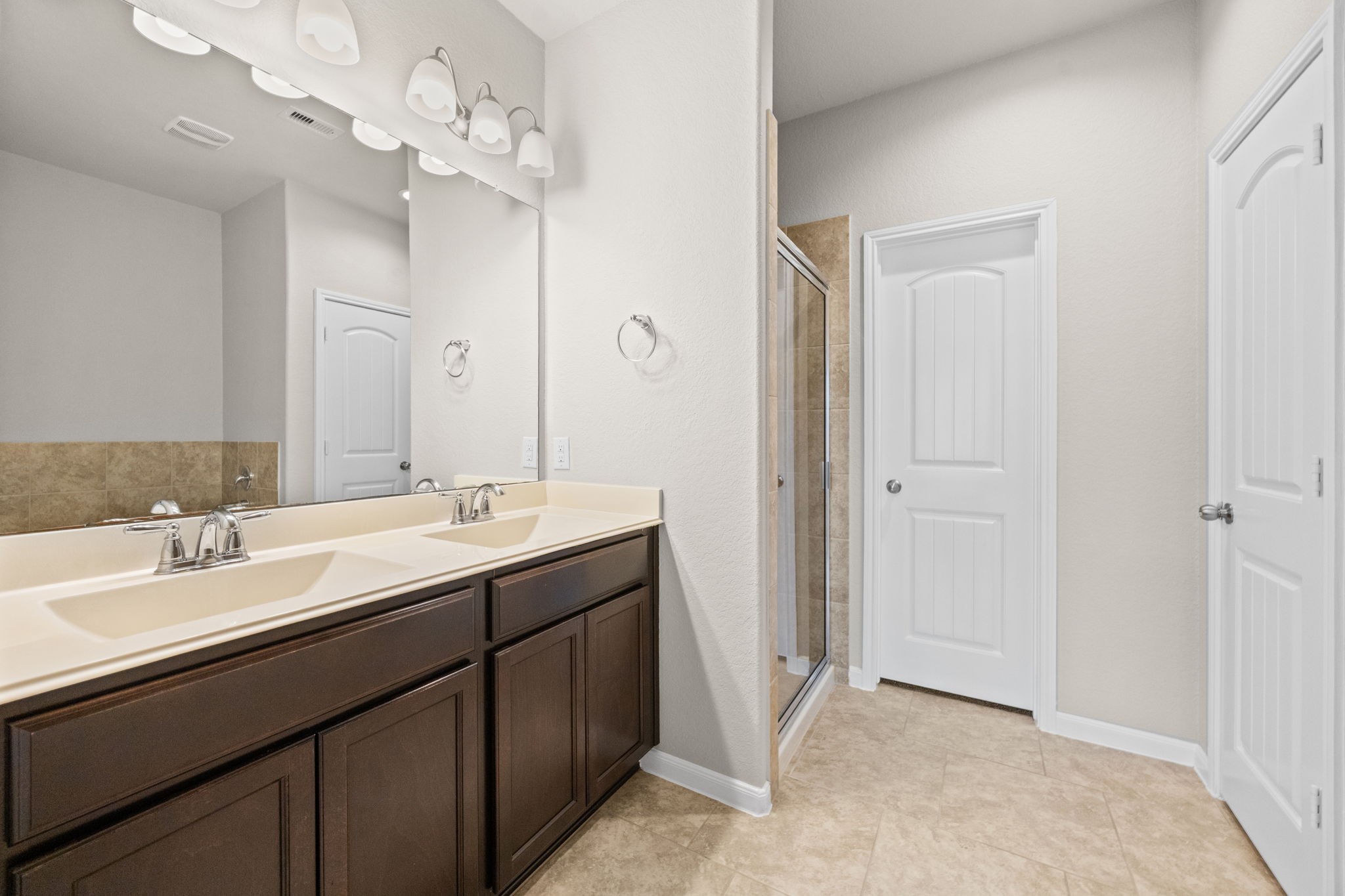 2719 Kaman Lane, Pearland, TX 77581 2719 Kaman Lane, Pearland, TX 77581
