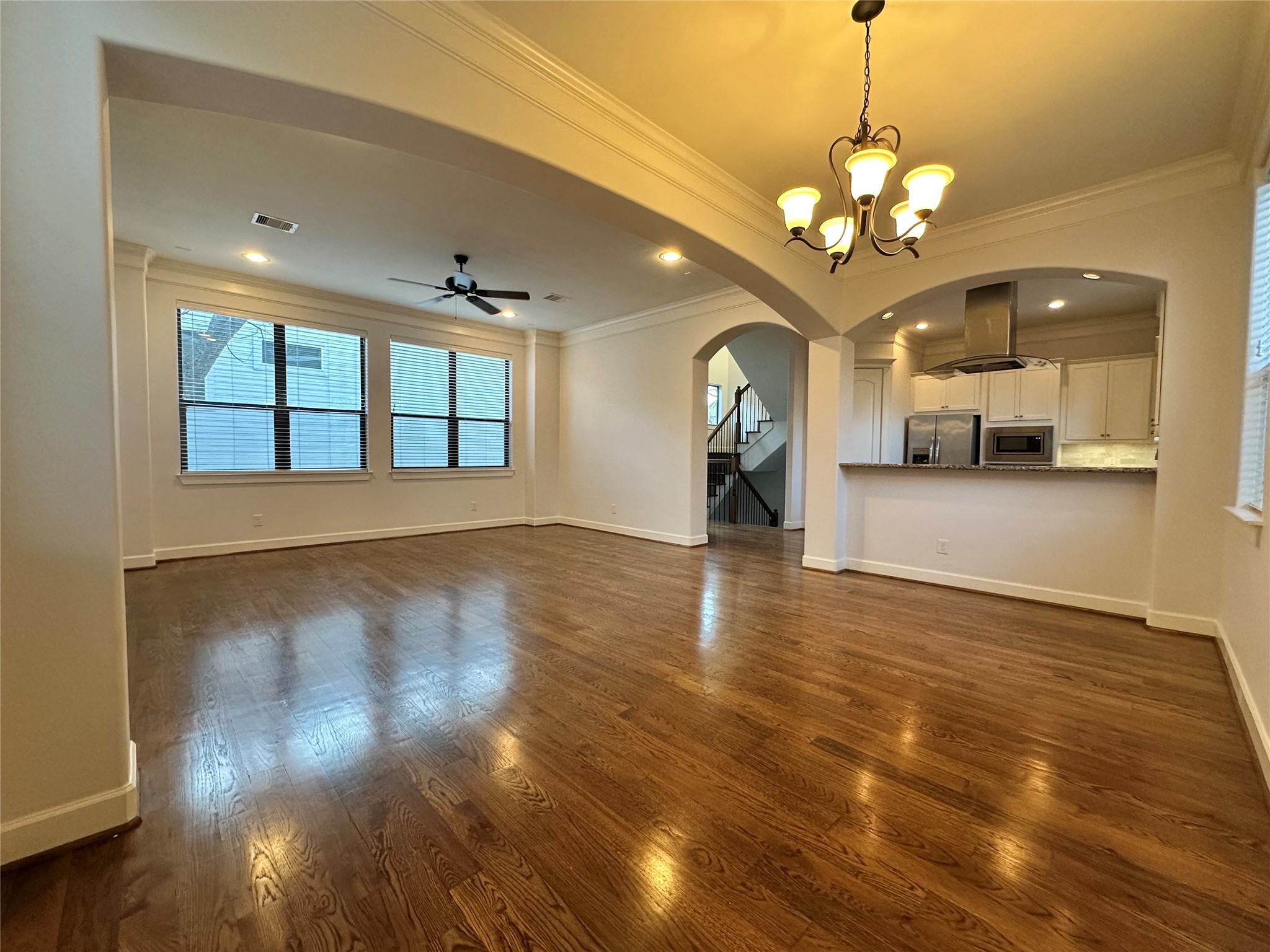 615 W 27th Street, #B, Houston, TX 77008 615 W 27th Street, #B, Houston, TX 77008