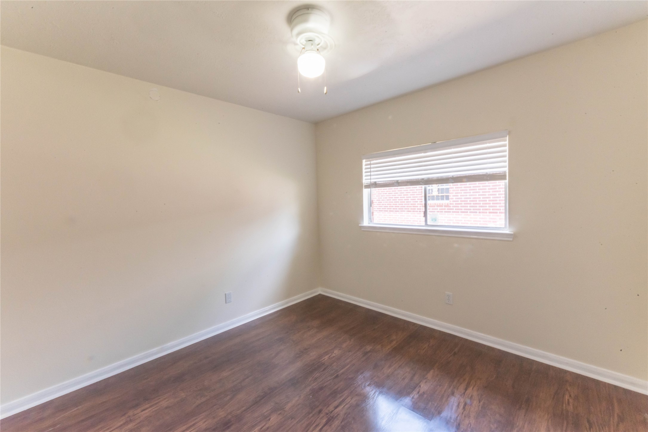 2106 Ledgecrest Drive, Houston, TX 77038