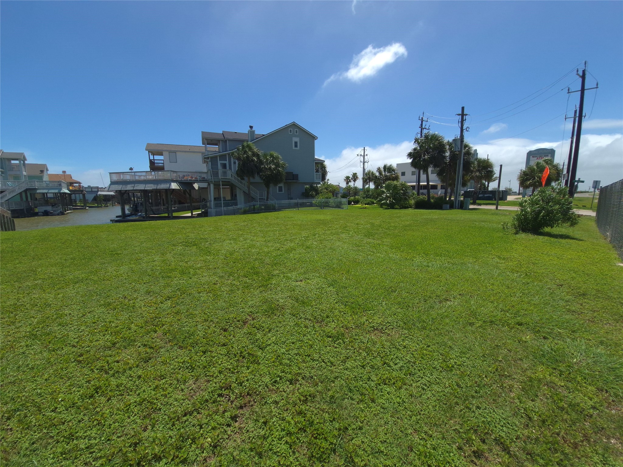 TBD lot 2 Tiki Island Kona or IH45, Tiki Island, TX 77554