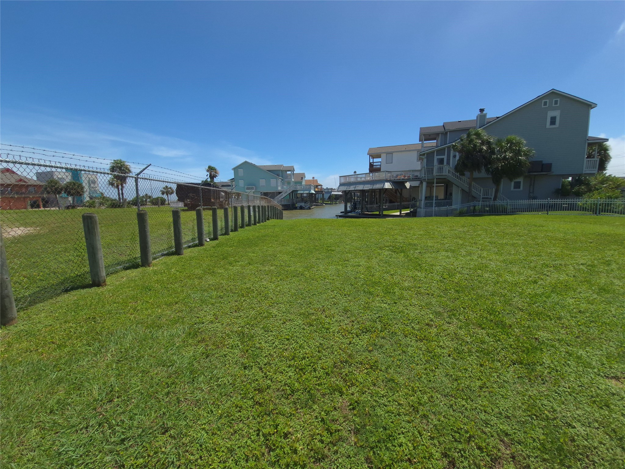 TBD lot 2 Tiki Island Kona or IH45, Tiki Island, TX 77554