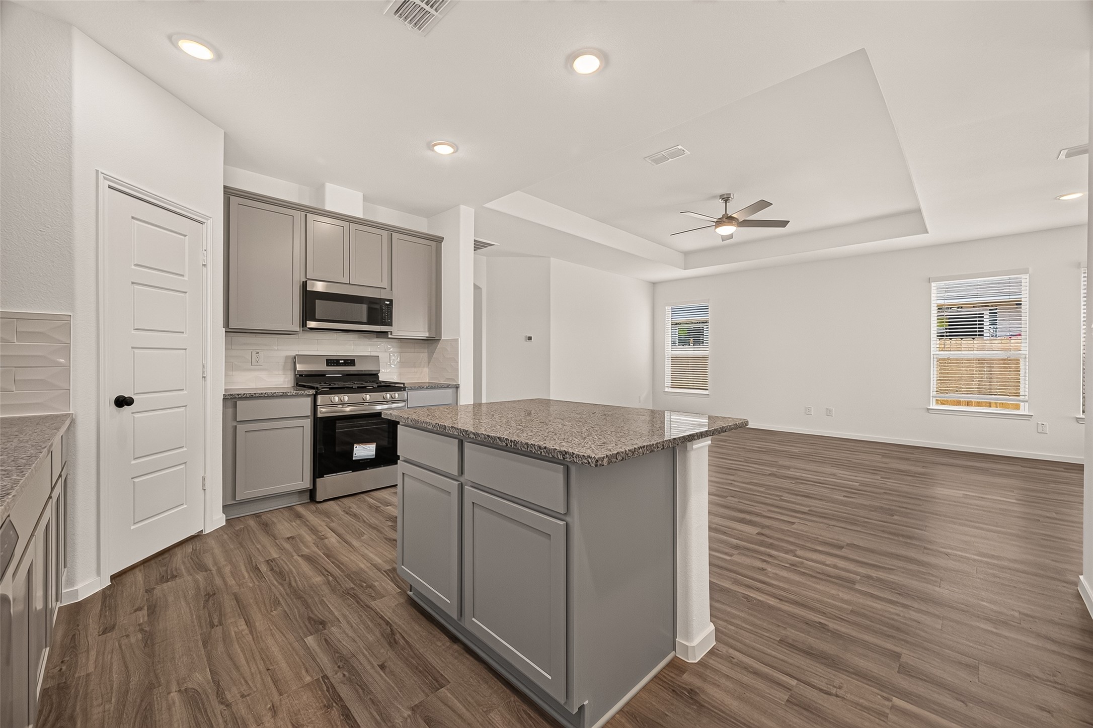 2814 Rockwood Drive, Iowa Colony, TX 77583