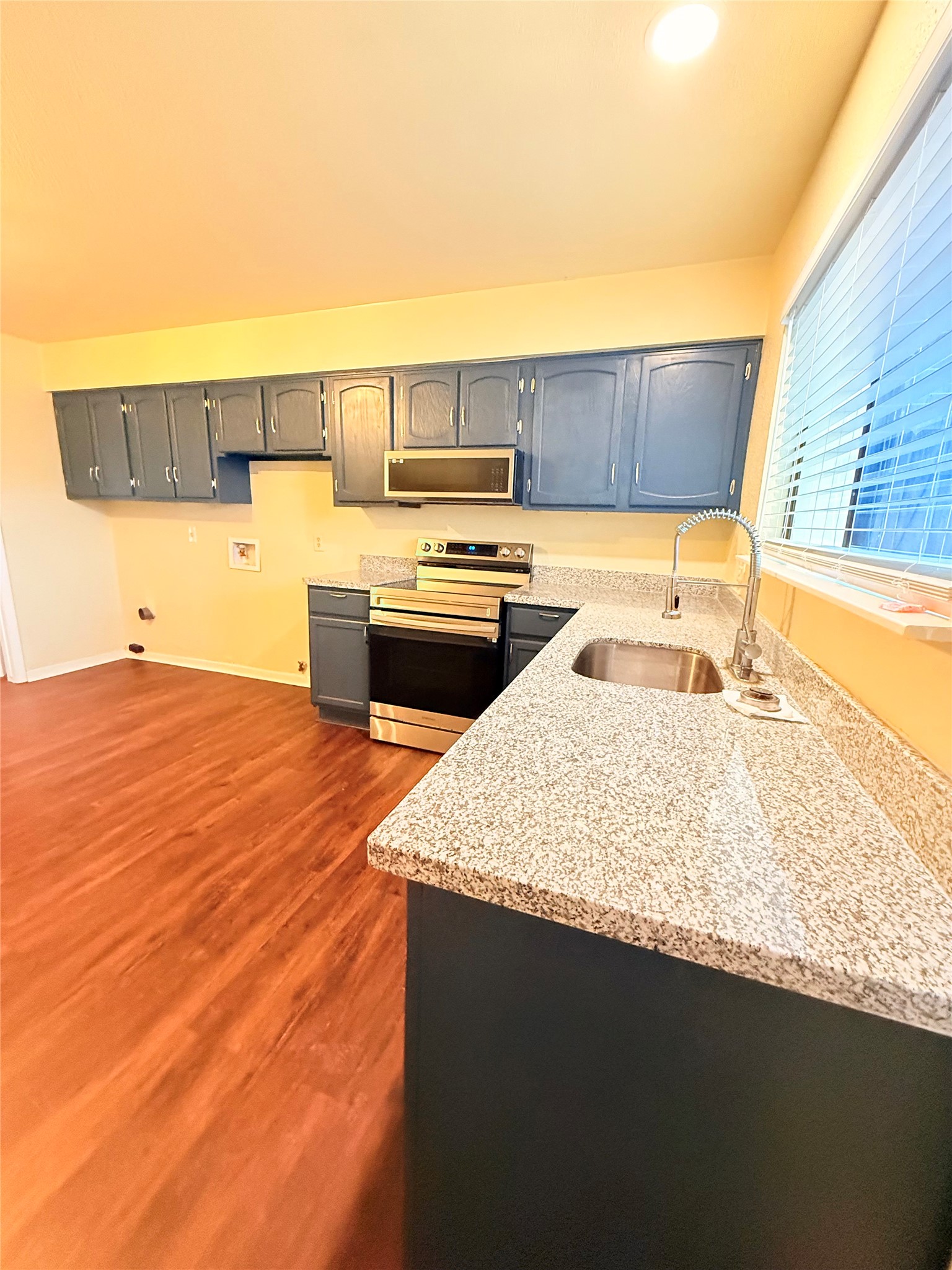 6401 Deihl Road, #804, Houston, TX 77092 6401 Deihl Road, #804, Houston, TX 77092