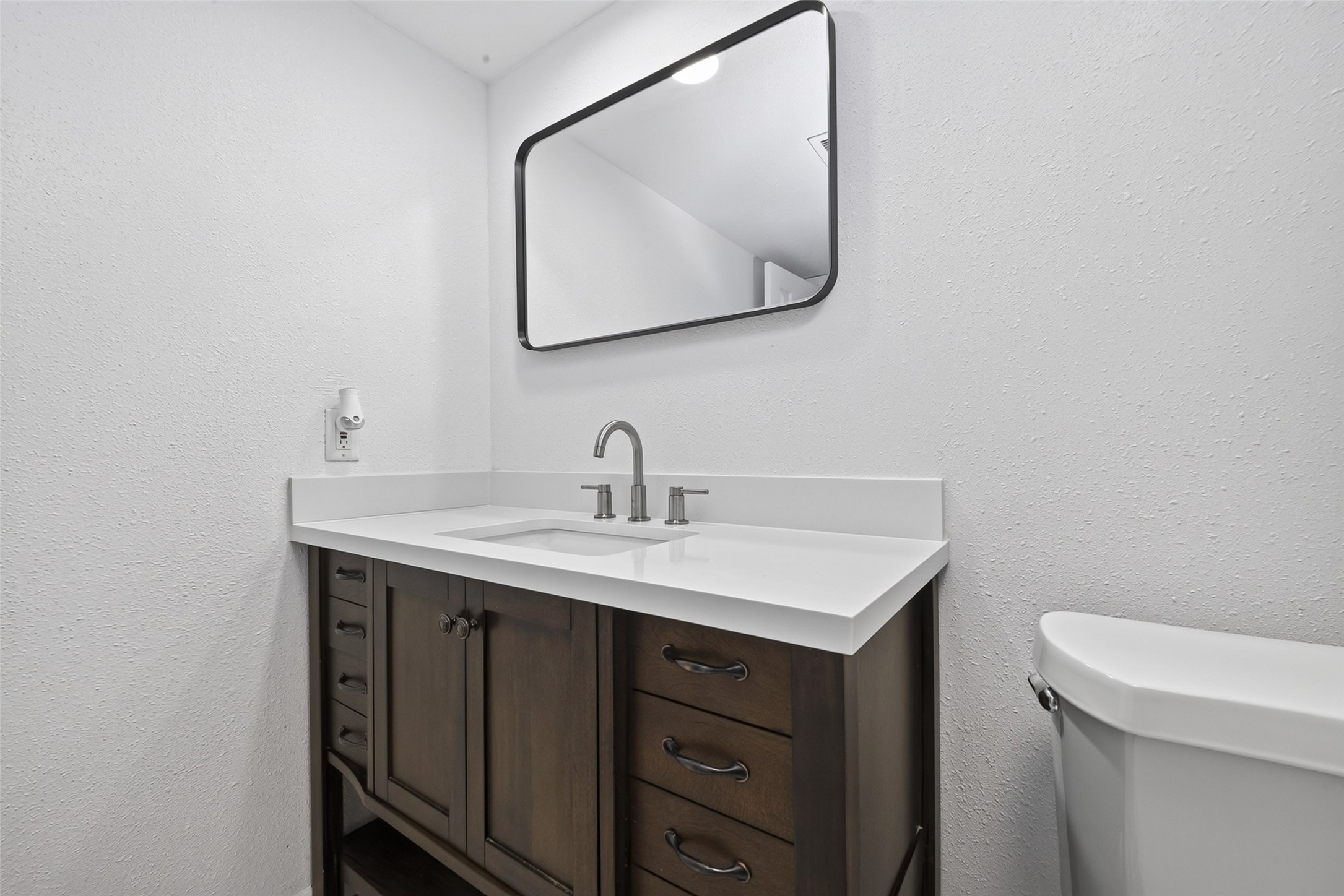 5929 Queensloch Drive, #131, Houston, TX 77096