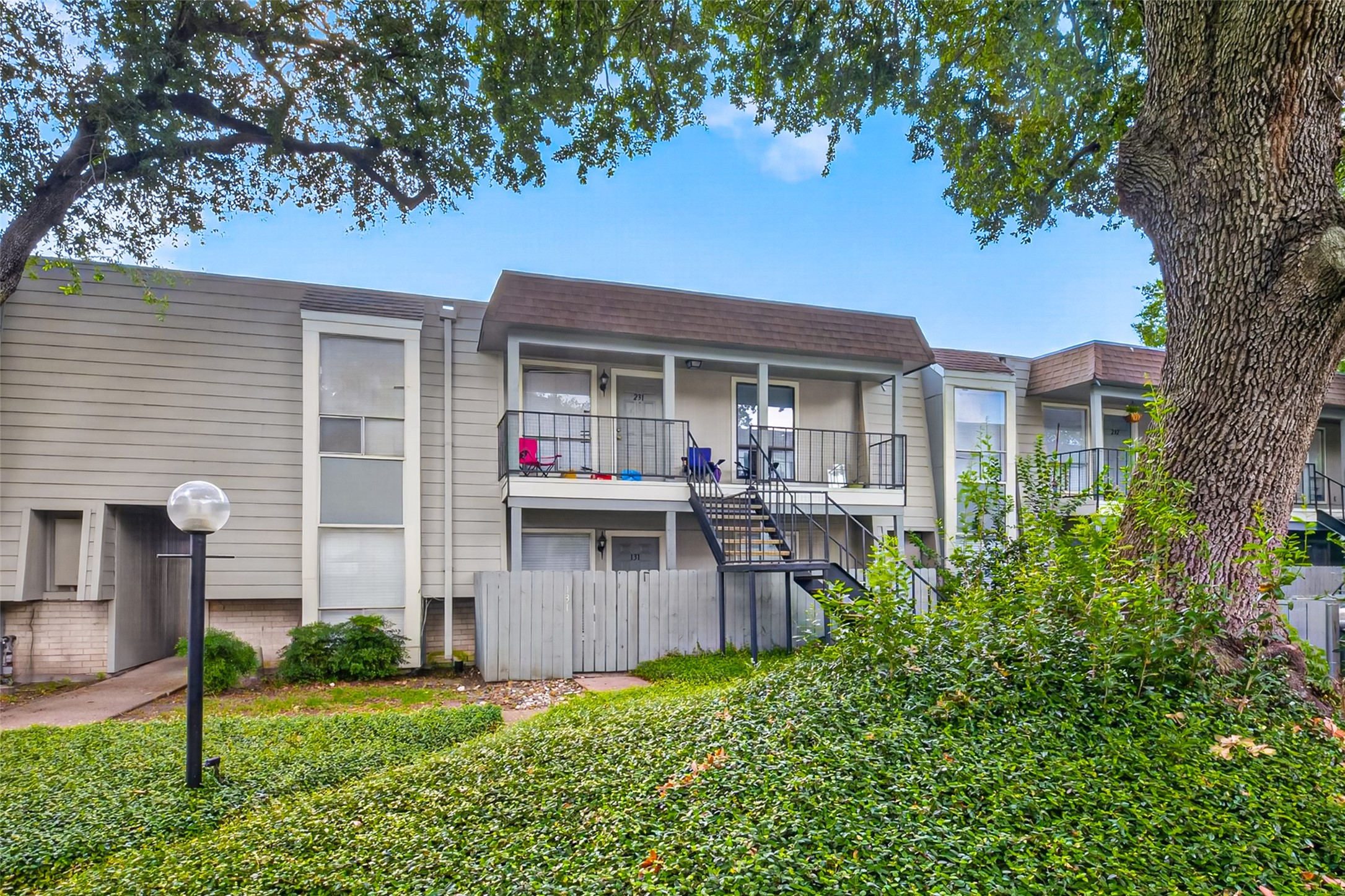 5929 Queensloch Drive, #131, Houston, TX 77096