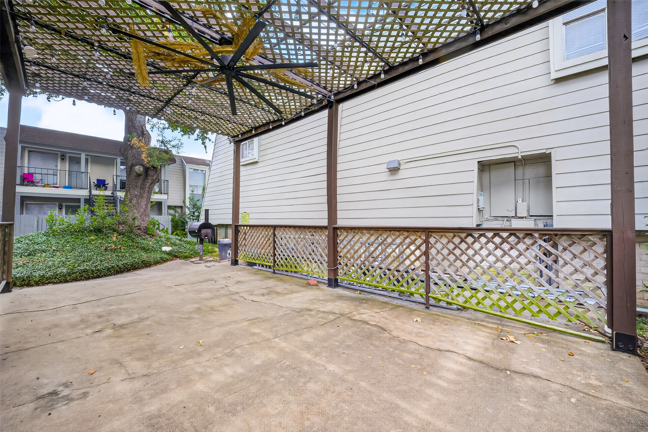 5929 Queensloch Drive, #131, Houston, TX 77096