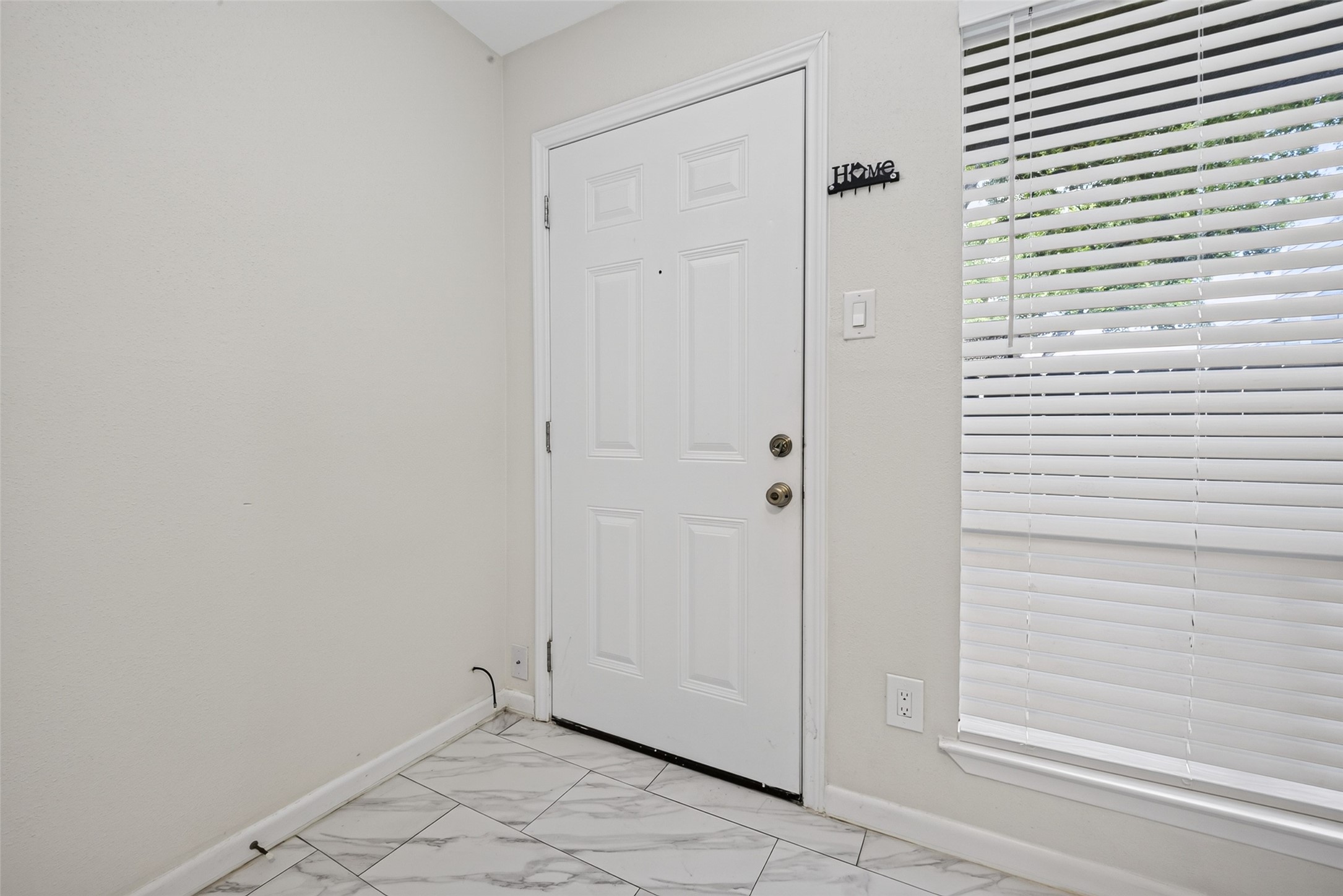 5929 Queensloch Drive, #131, Houston, TX 77096 5929 Queensloch Drive, #131, Houston, TX 77096