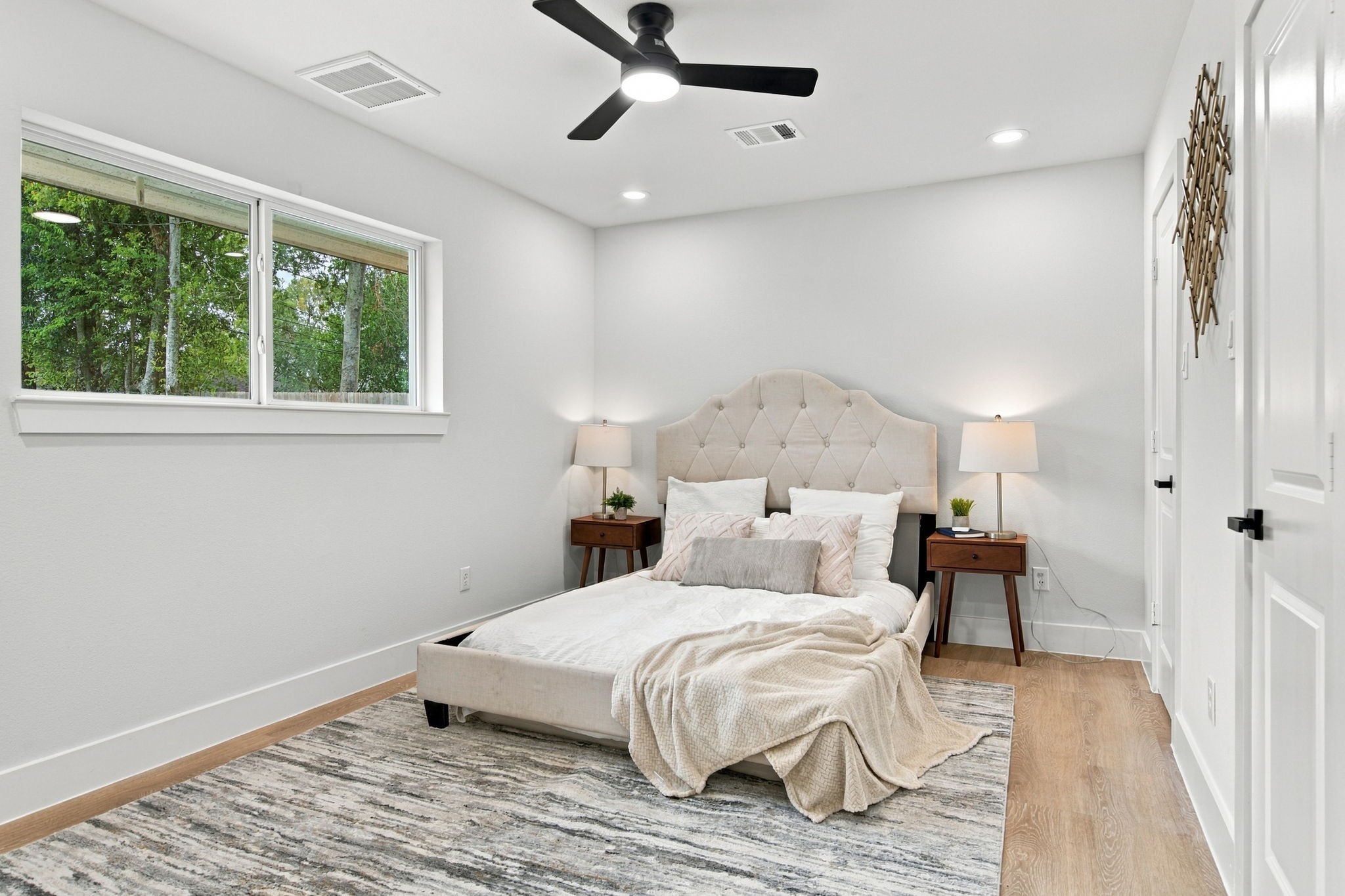 7734 Arrowhead Lane, Houston, TX 77075