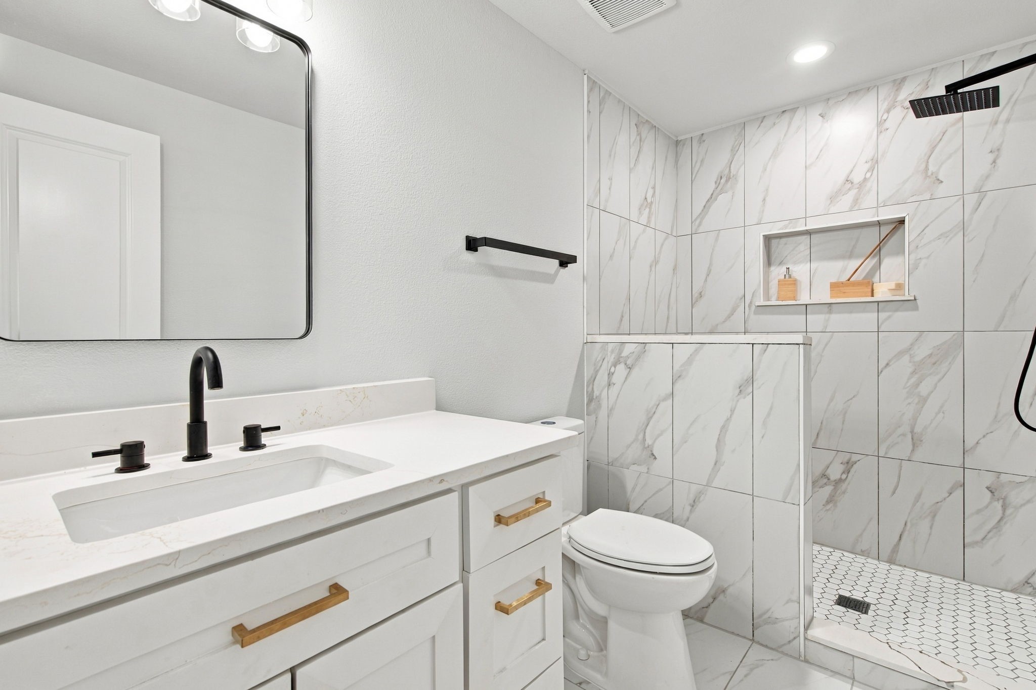 7734 Arrowhead Lane, Houston, TX 77075
