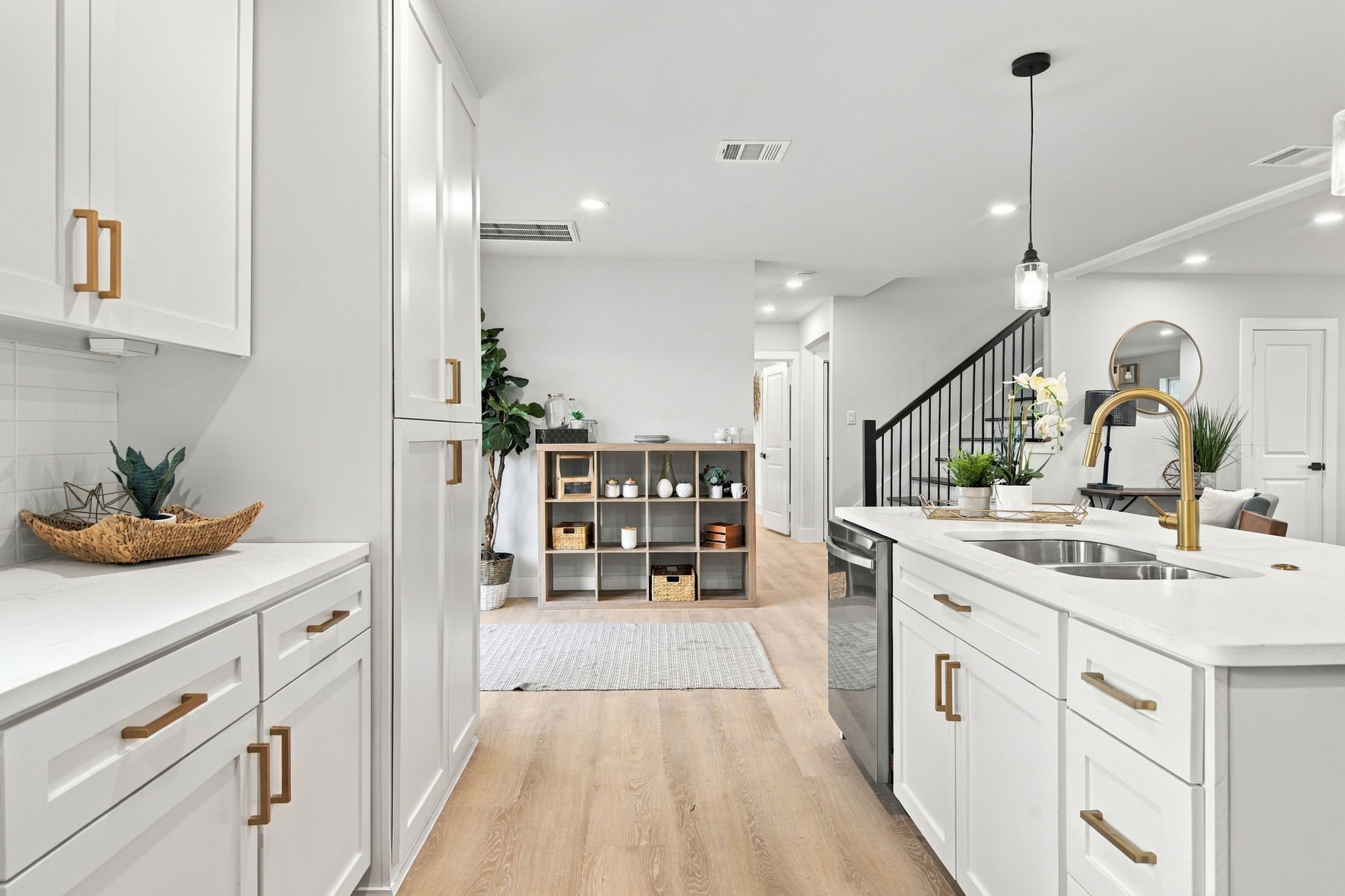 7734 Arrowhead Lane, Houston, TX 77075