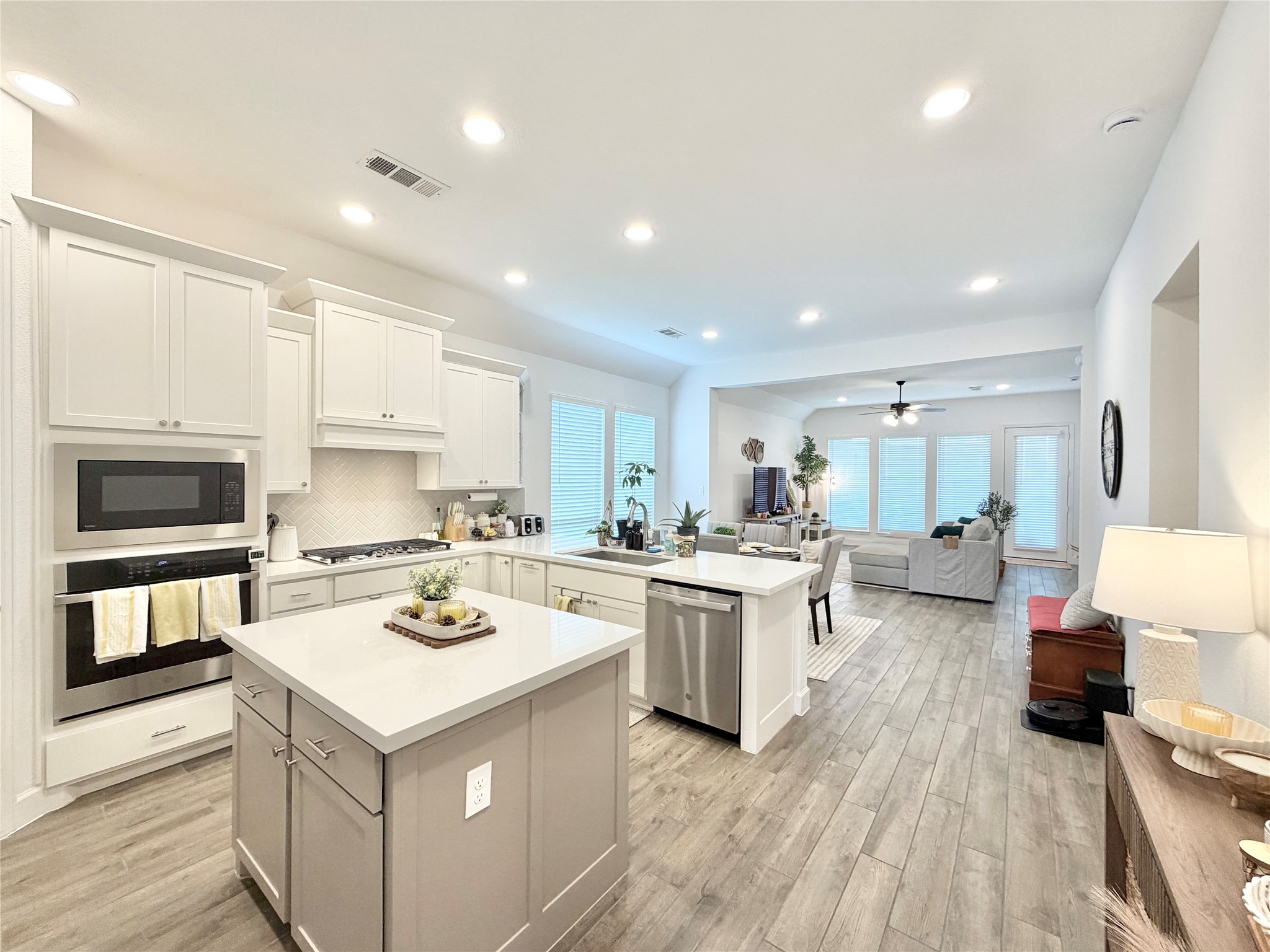 4426 Lazy Grains Lane, Fulshear, TX 77441