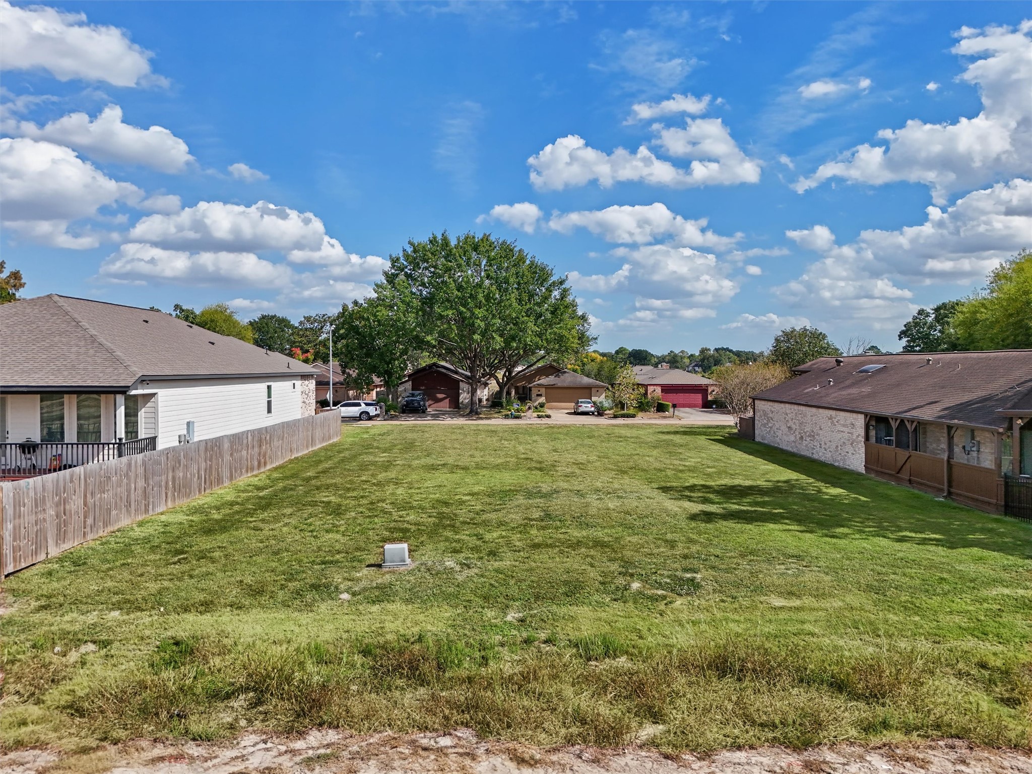 7713 Green Lawn Drive, Houston, TX 77088