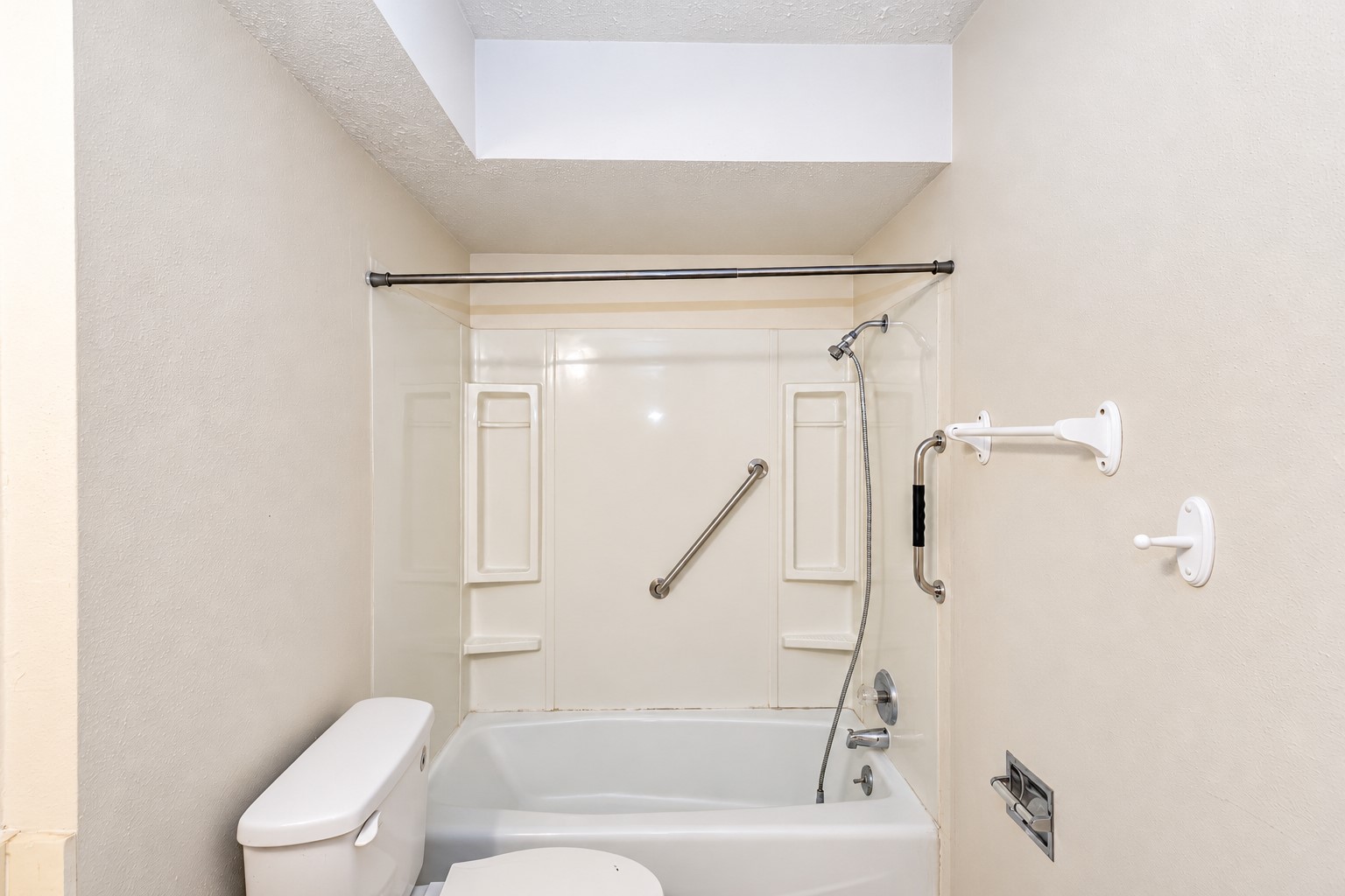 3414 Lake Ridge Bend, Spring, TX 77380