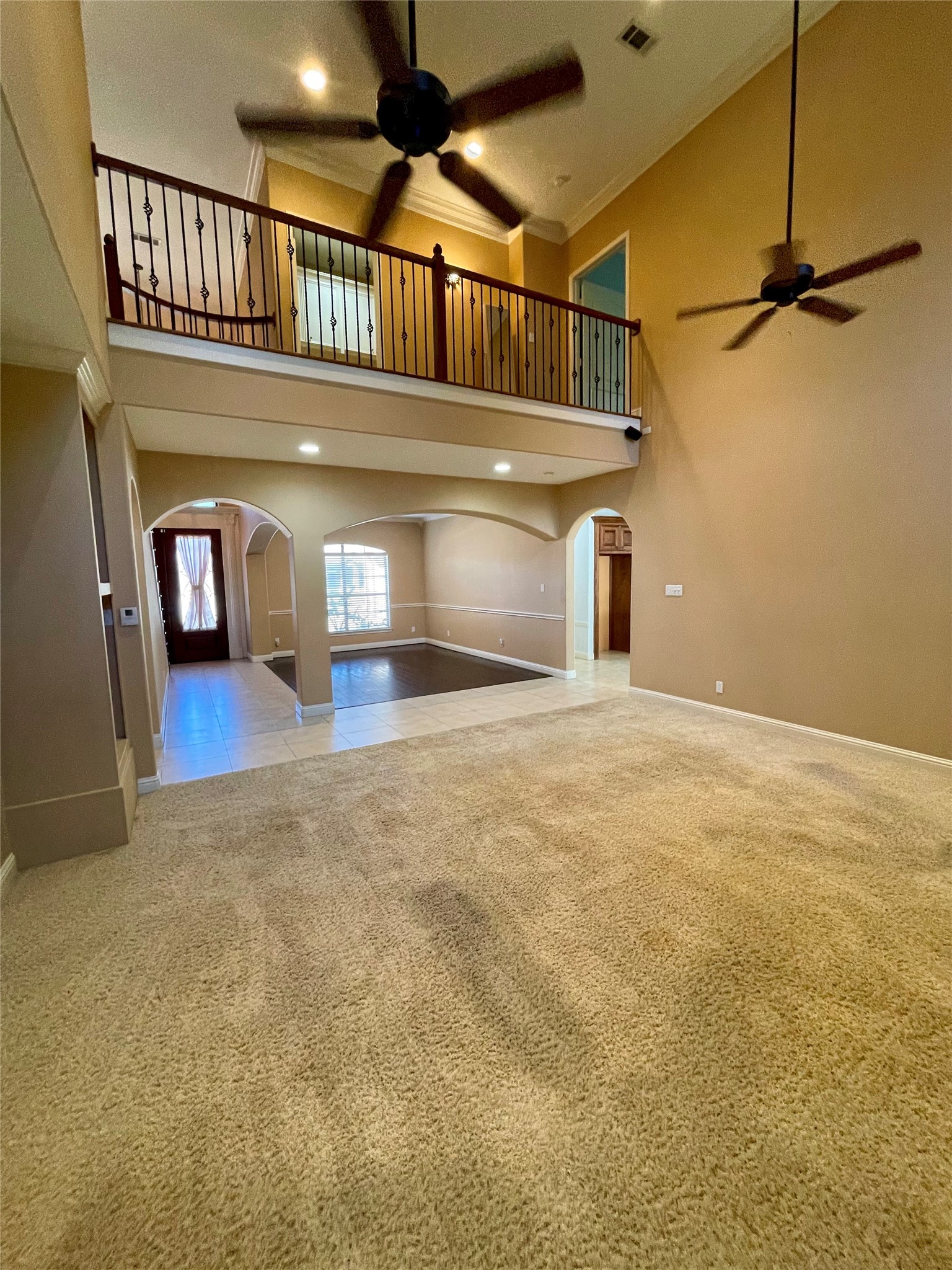 4138 Lakepointe Forest Drive, Seabrook, TX 77586