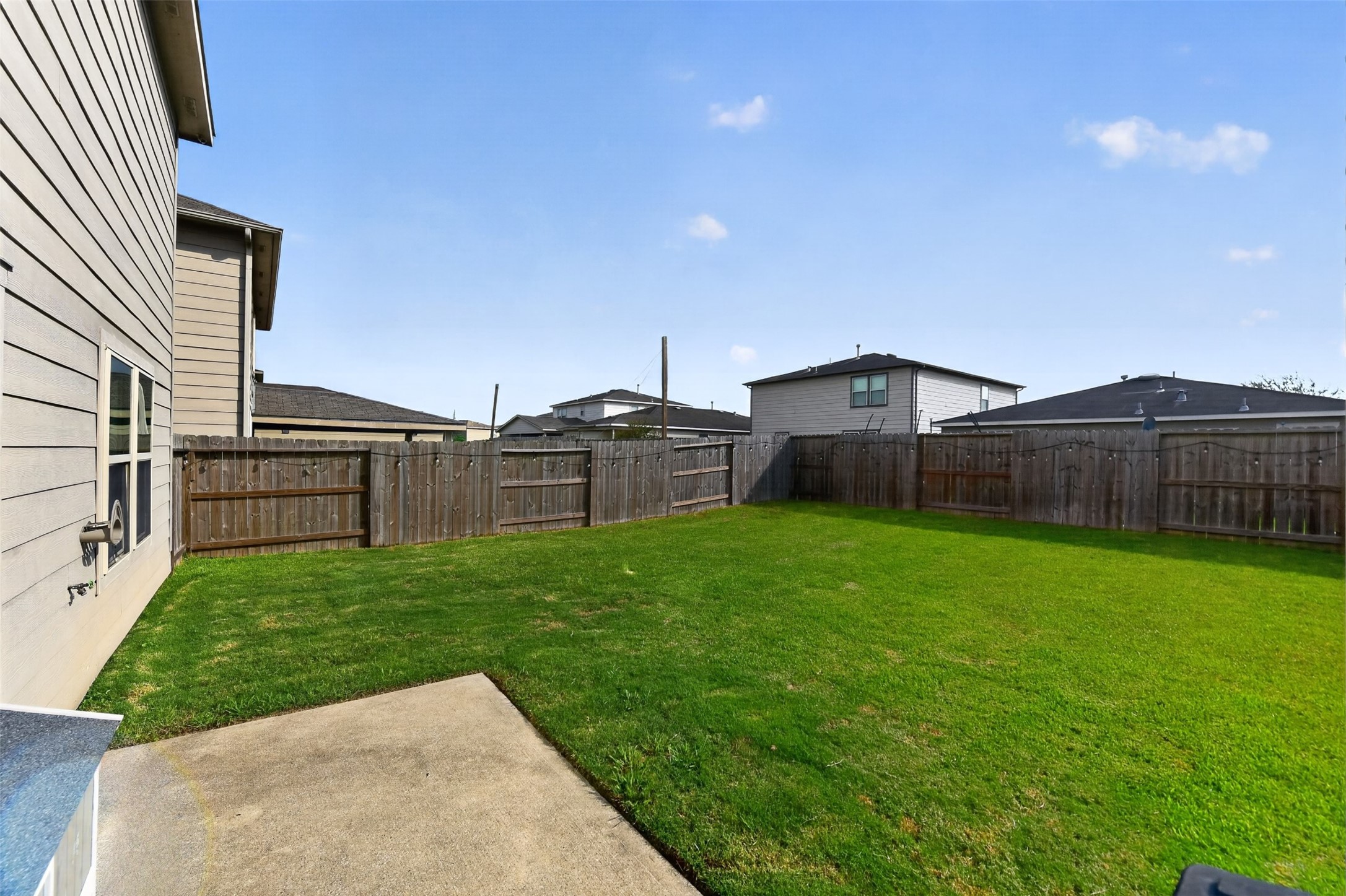 10006 Dawson Hill Lane, Houston, TX 77044