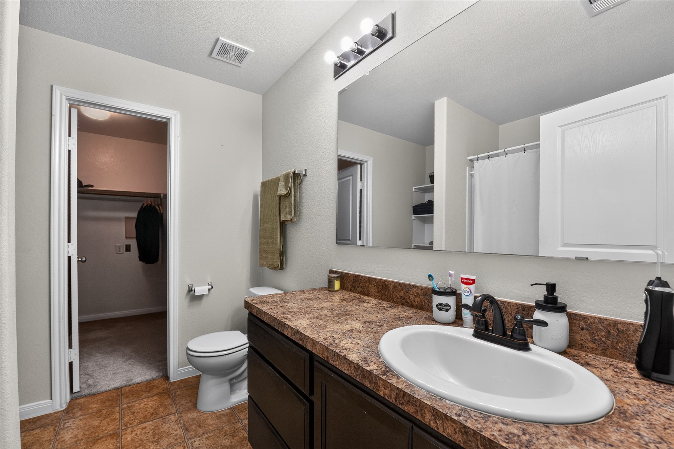10006 Dawson Hill Lane, Houston, TX 77044