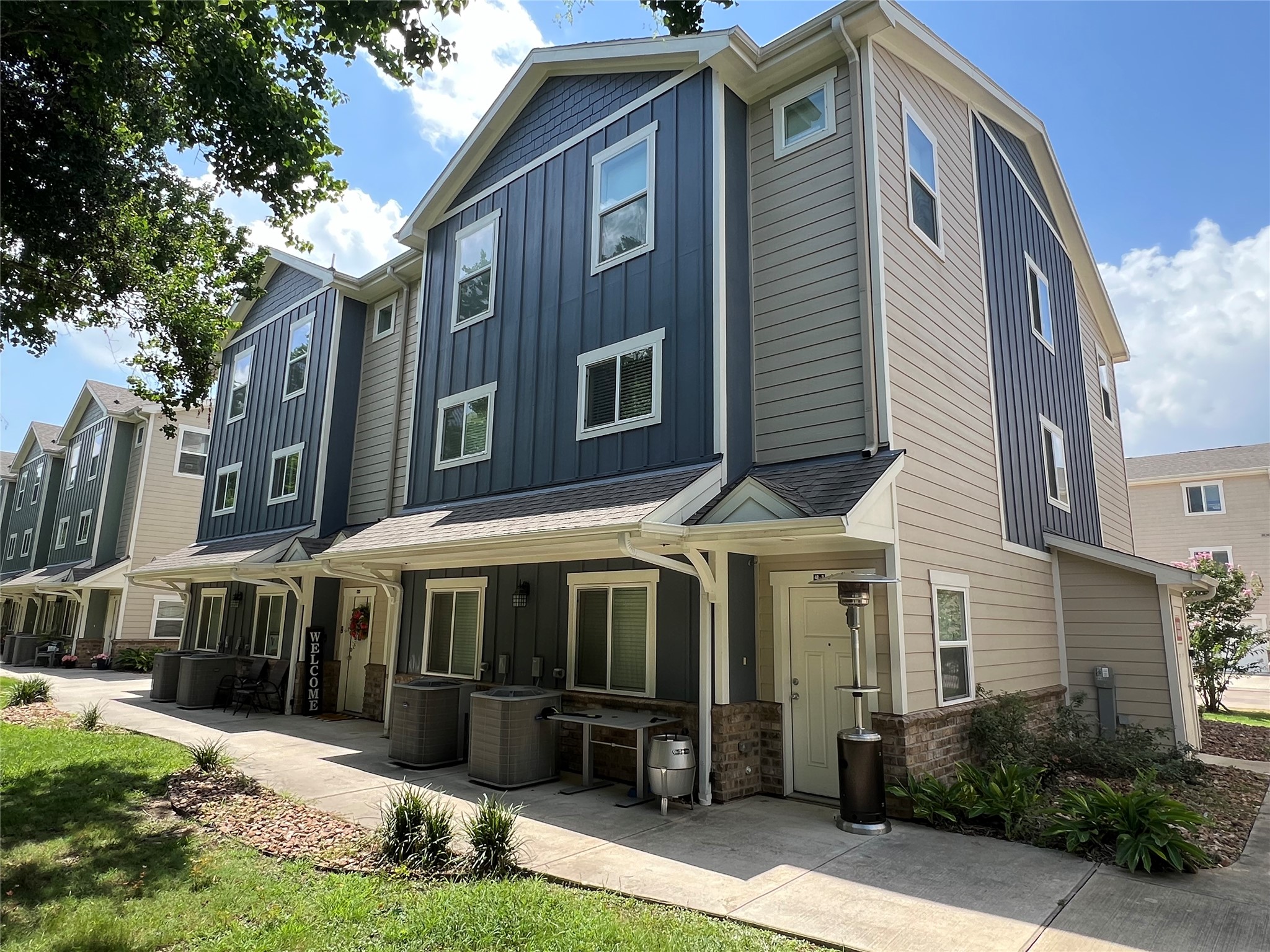 21155 Gosling Road, #48 A-D, Spring, TX 77388