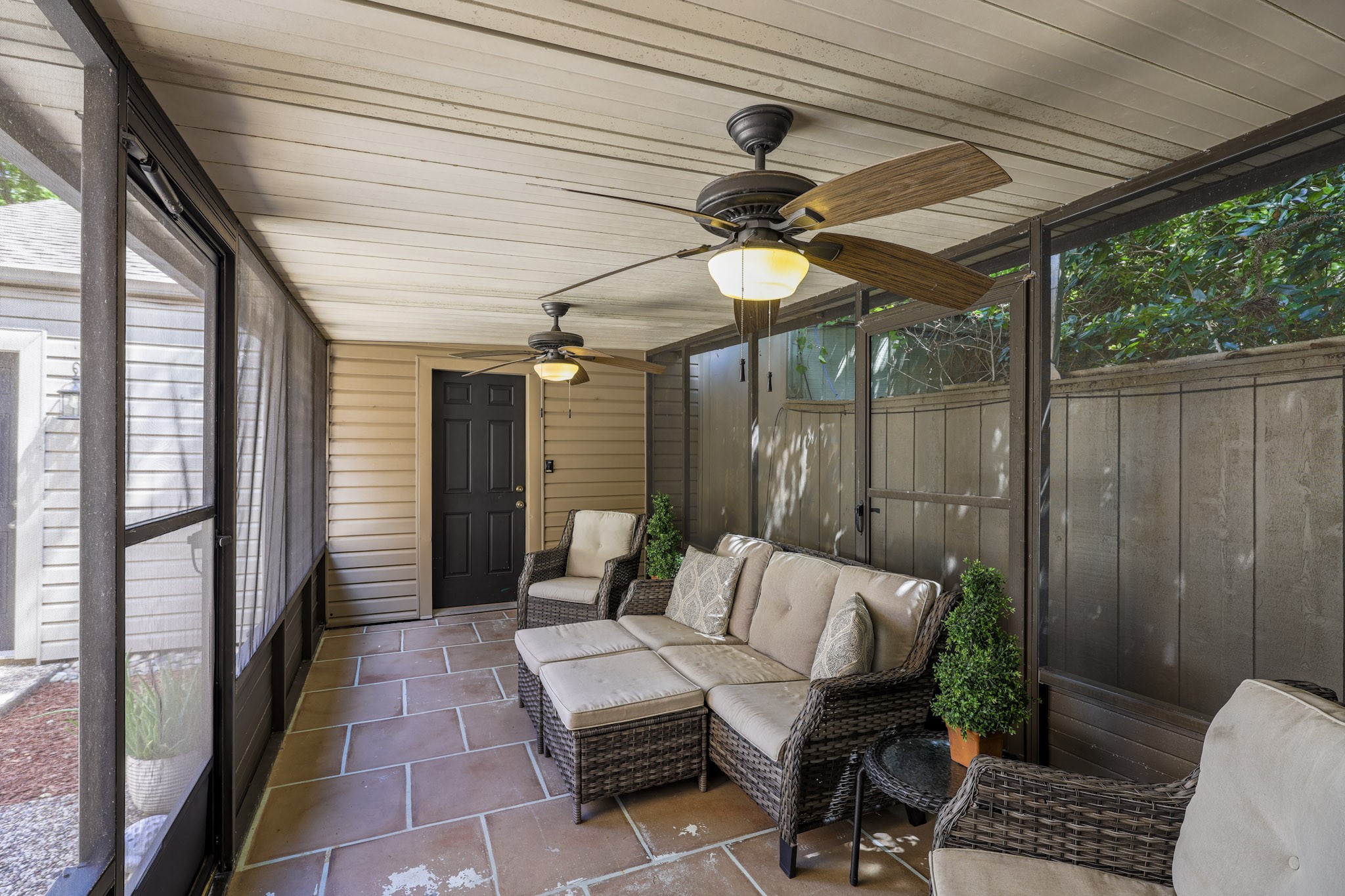 56 Caraway Common, Lake Jackson, TX 77566