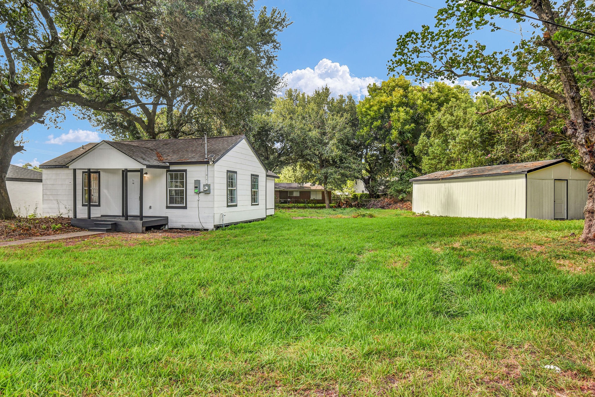 1332 Montgomery Street, La Marque, TX 77568
