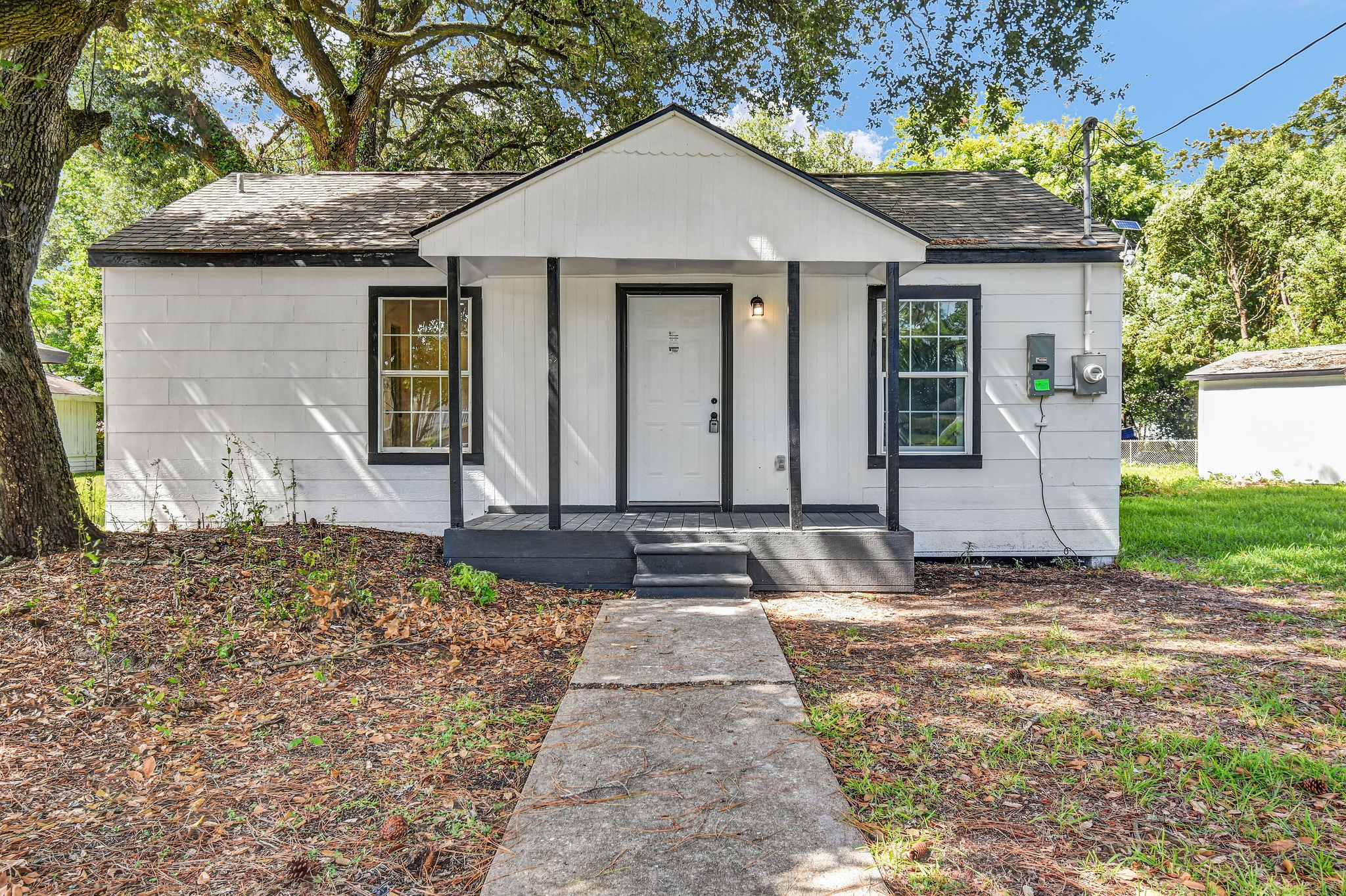 1332 Montgomery Street, La Marque, TX 77568 1332 Montgomery Street, La Marque, TX 77568