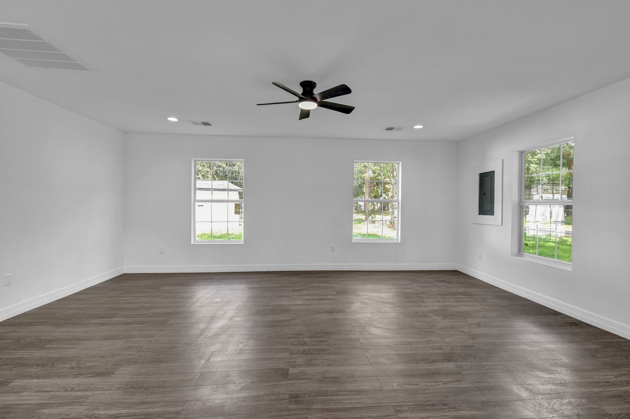 1332 Montgomery Street, La Marque, TX 77568
