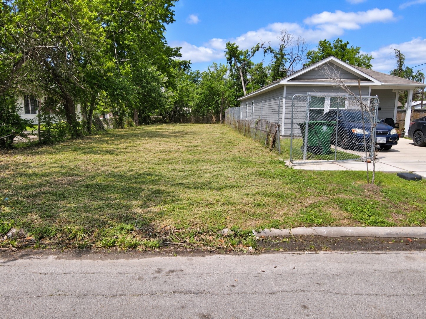 2513 Sumpter Street, Houston, TX 77026