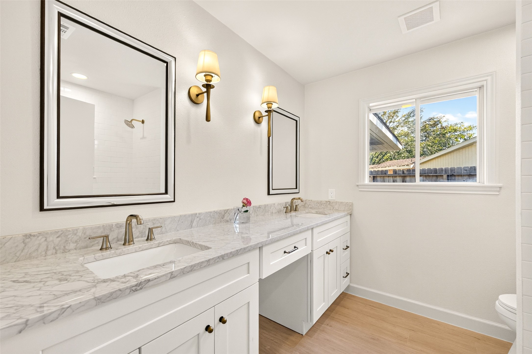 18203 Carriage Lane, Nassau Bay, TX 77058