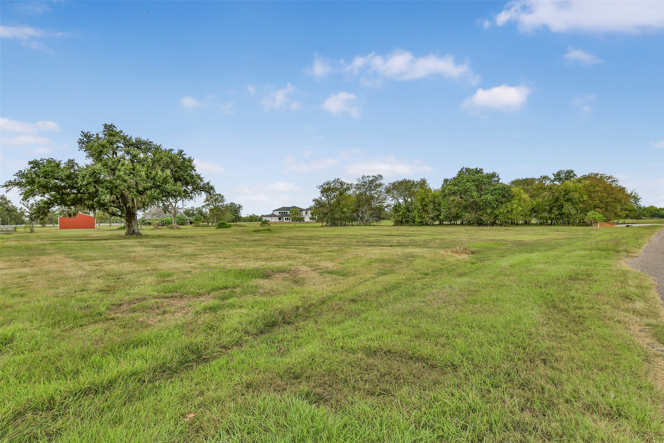 2811 Horse Trail Drive, Rosharon, TX 77583