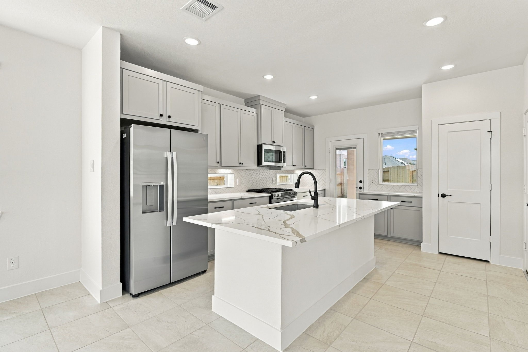 24027 Breezy Bank Trail, Katy, TX 77493
