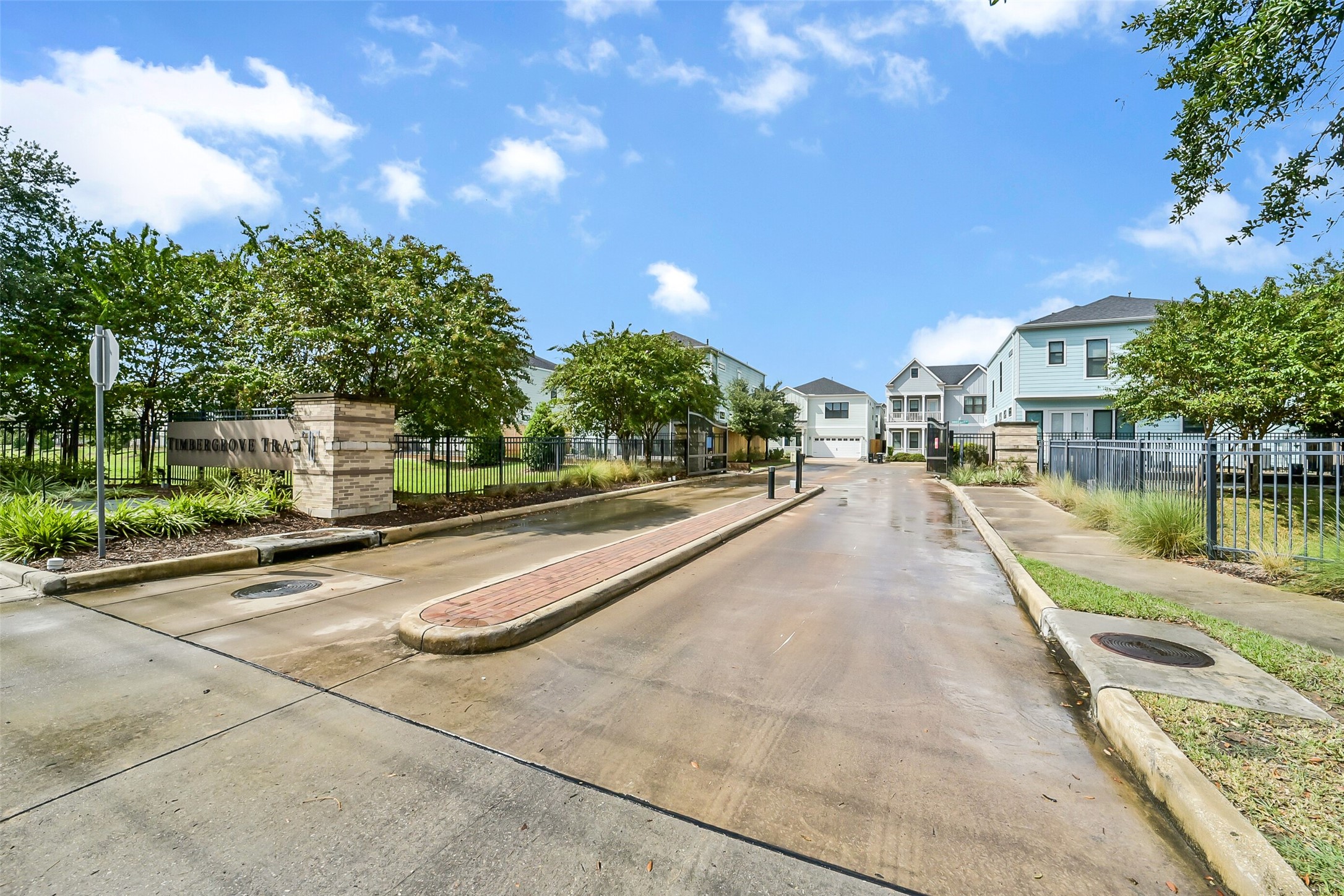 3516 Harvest Dance Drive, Houston, TX 77008