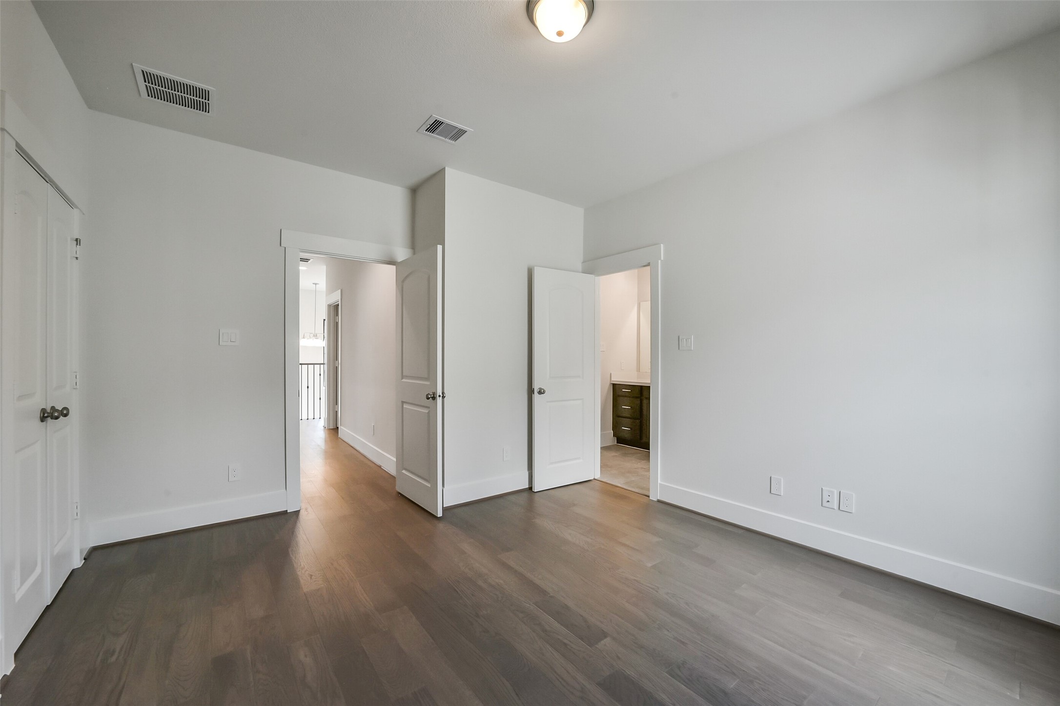 3516 Harvest Dance Drive, Houston, TX 77008