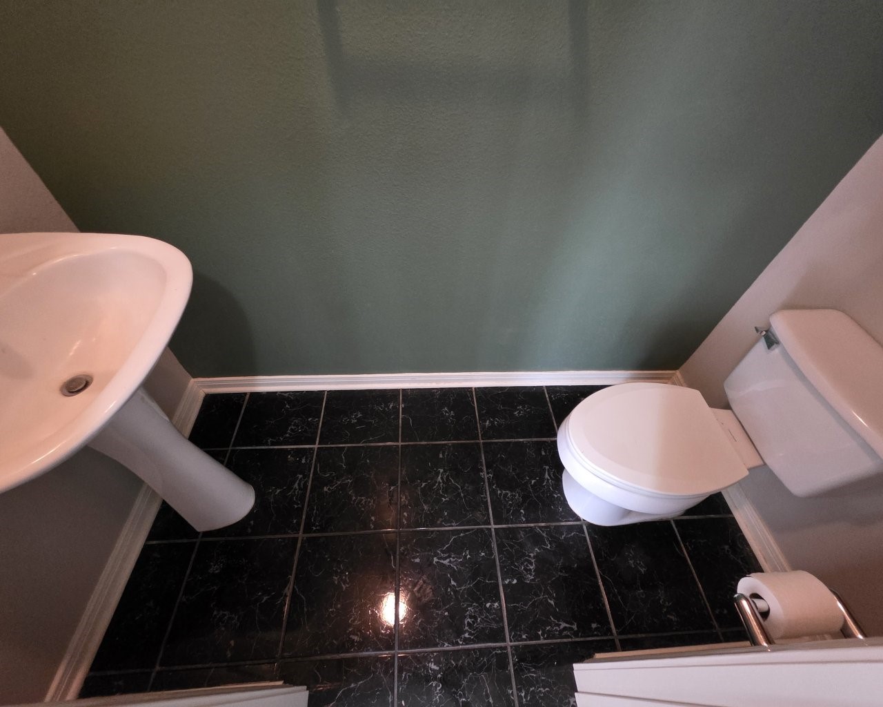 Guest half bath