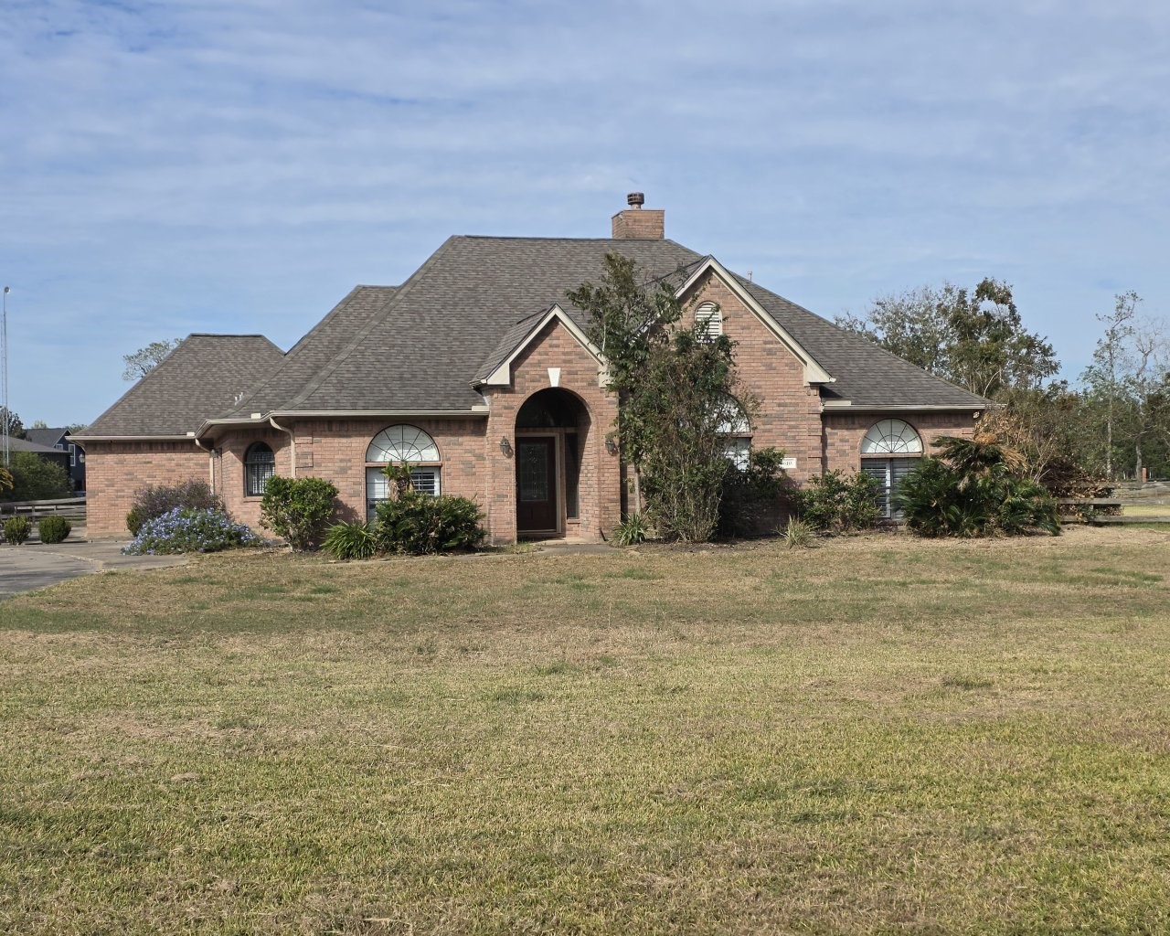Beautiful 4-bedroom 2.5 bath home on a cul-de-sac street. Beautiful 4-bedroom 2.5 bath home on a cul-de-sac street.