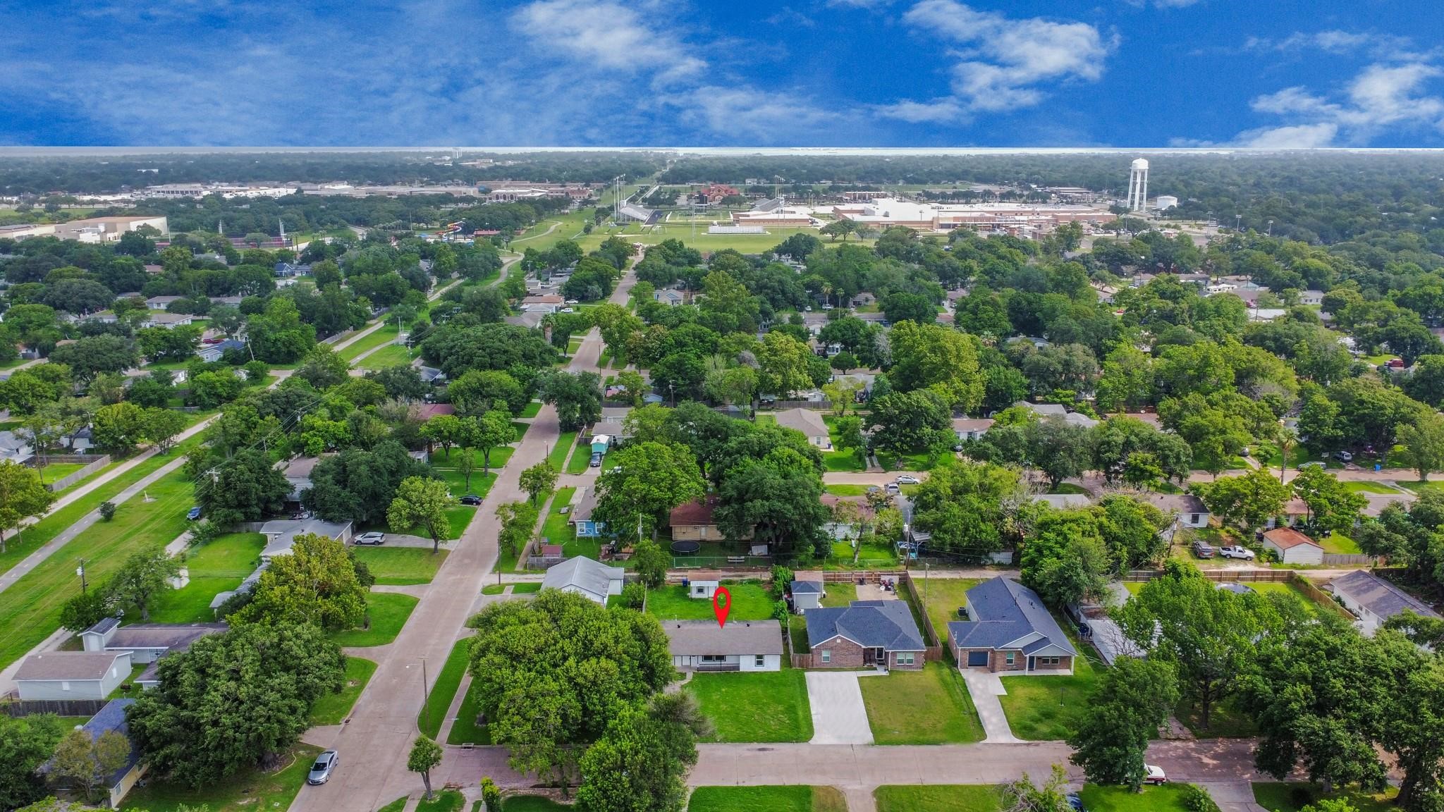 1534 Wayside Drive, Texas City, TX 77590