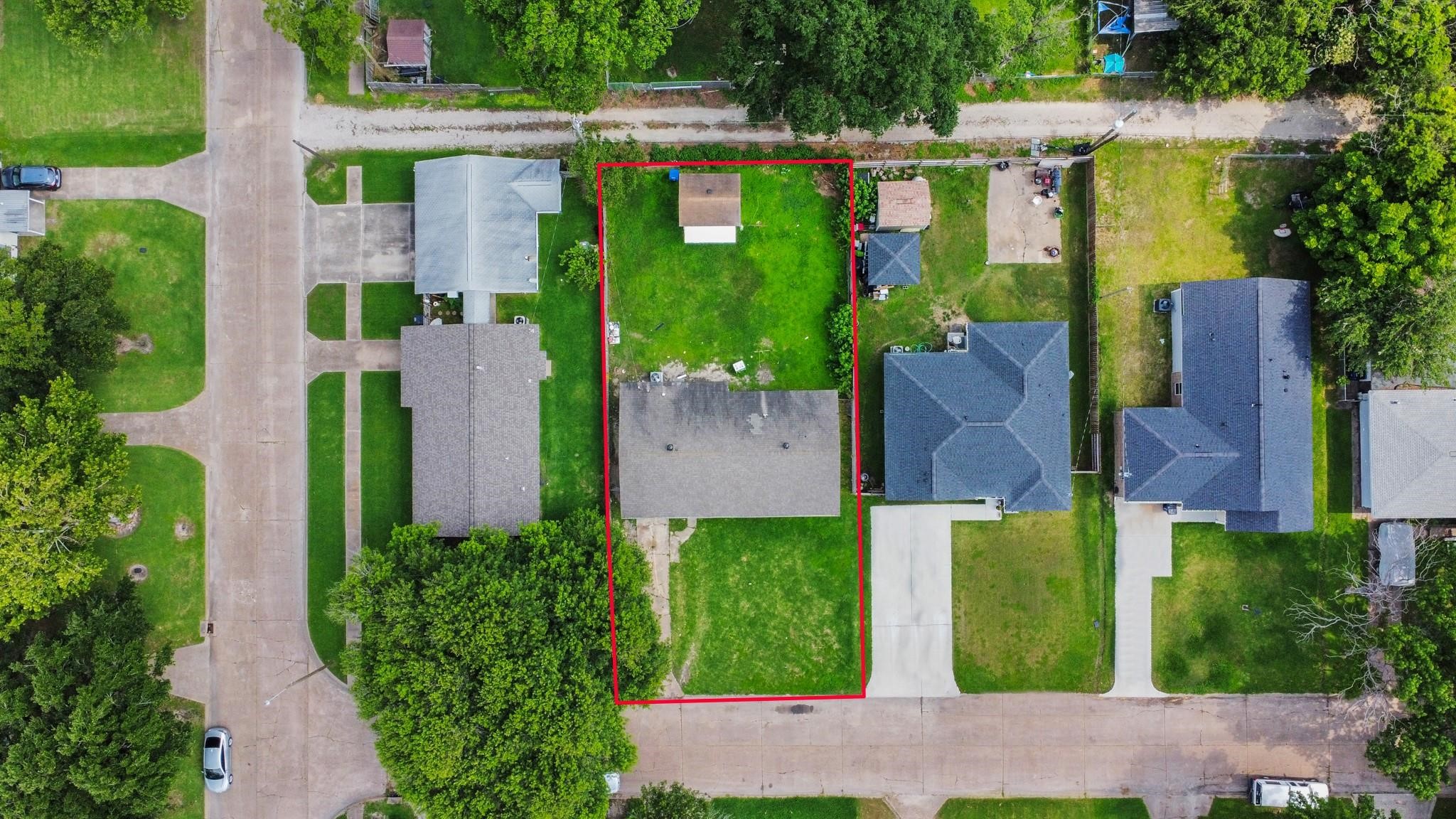 1534 Wayside Drive, Texas City, TX 77590