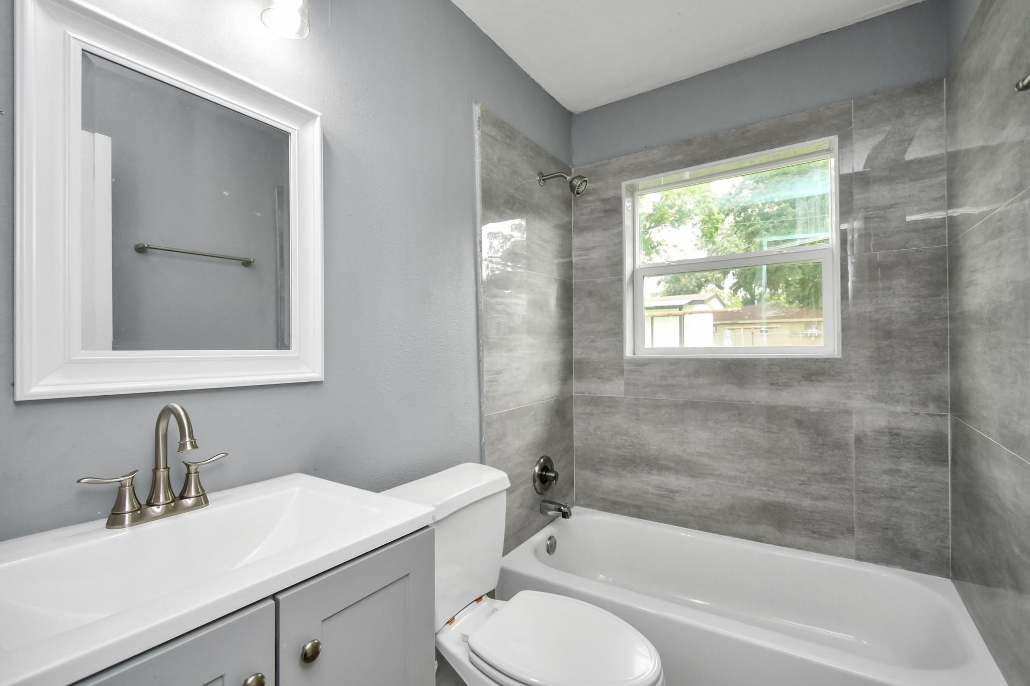 Main Bath
