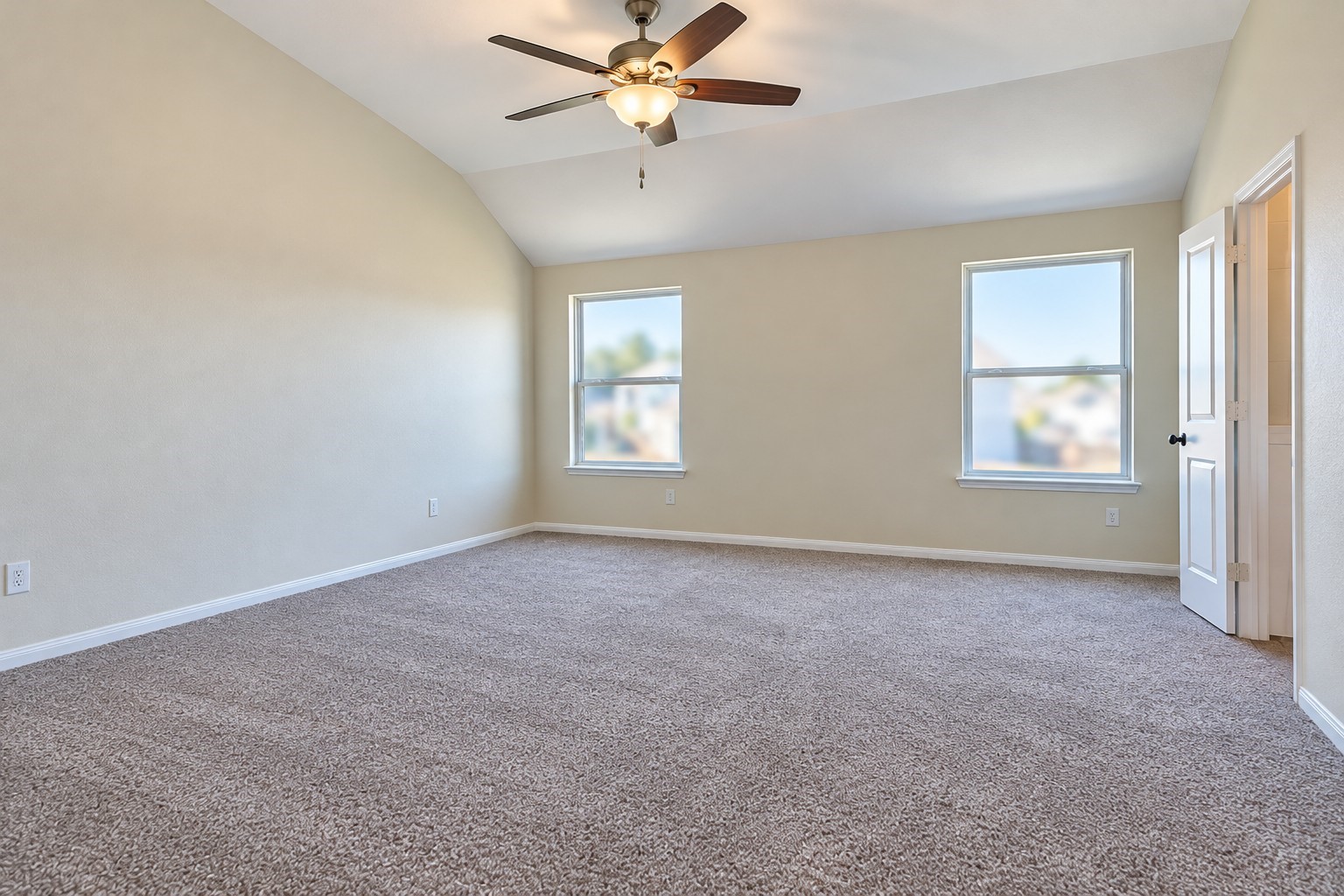 Primary Suite Bedroom