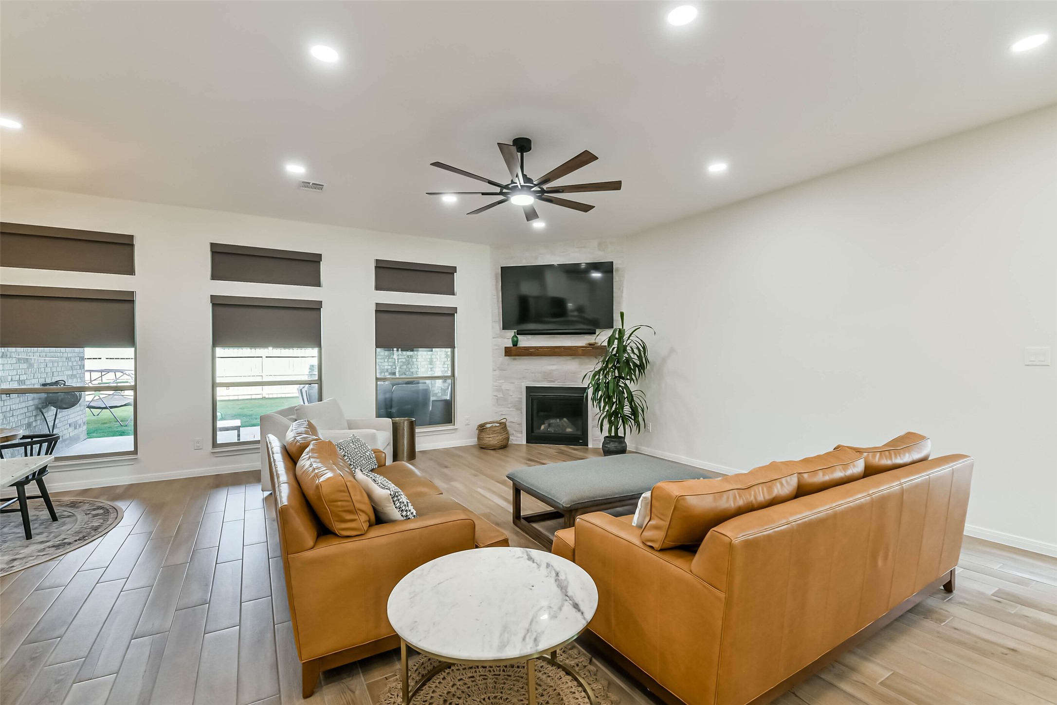3214 Paseo Circle, Dickinson, TX 77539