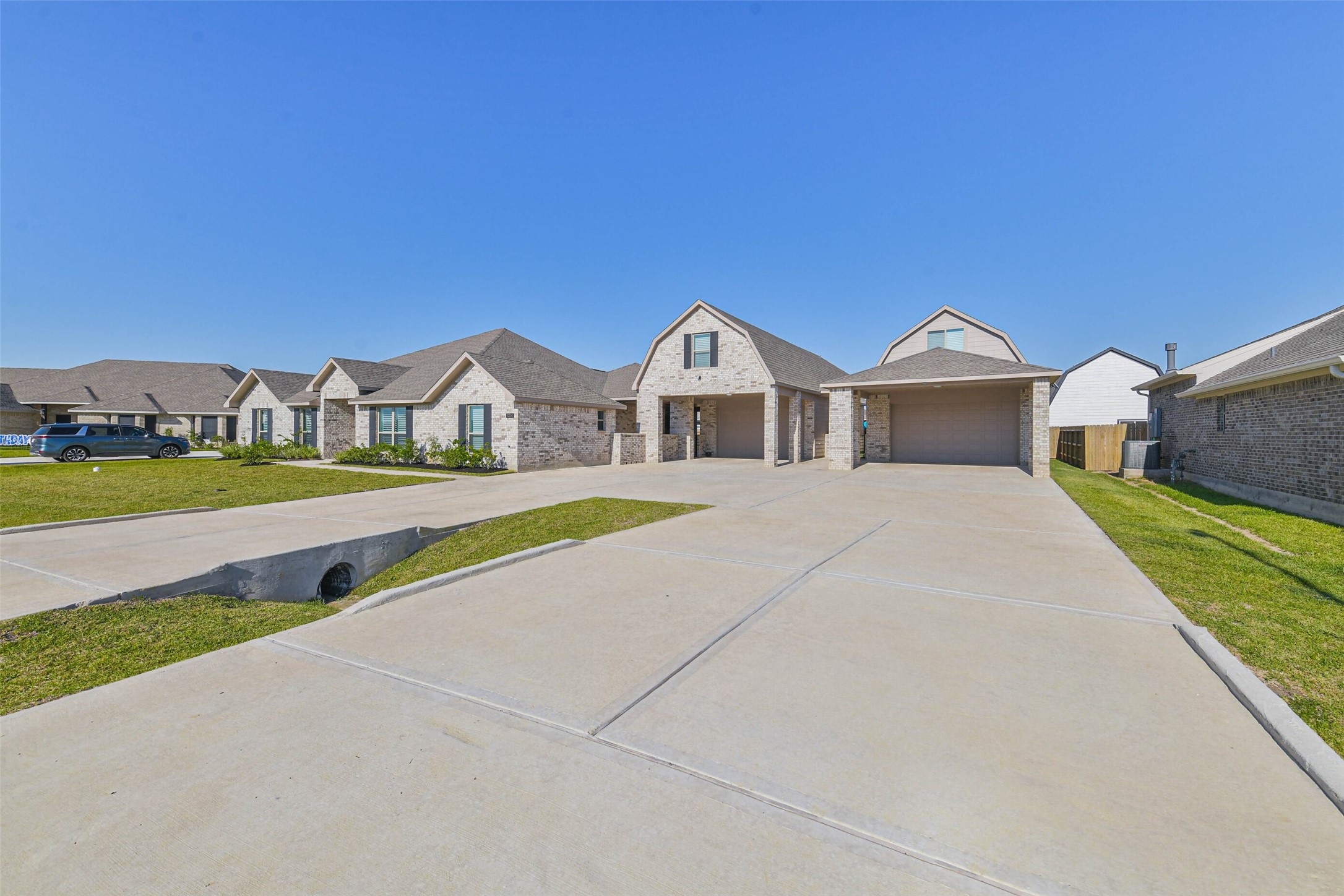3214 Paseo Circle, Dickinson, TX 77539