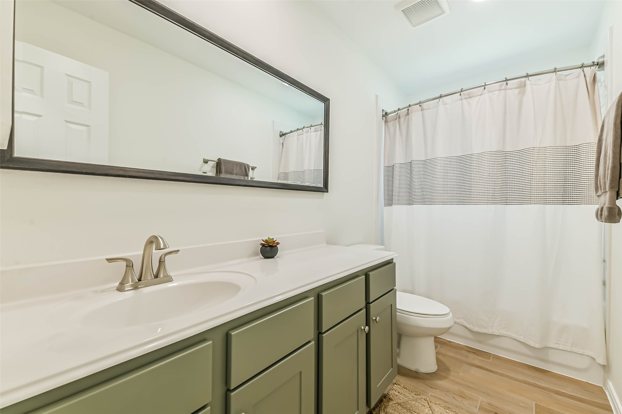 3214 Paseo Circle, Dickinson, TX 77539