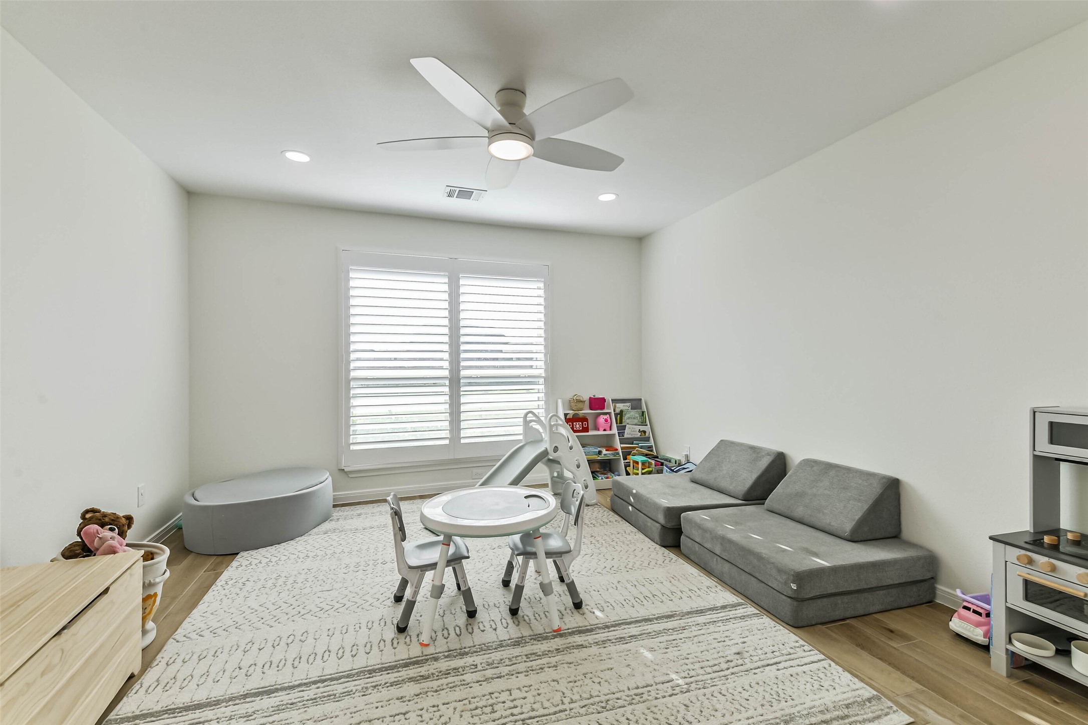 3214 Paseo Circle, Dickinson, TX 77539