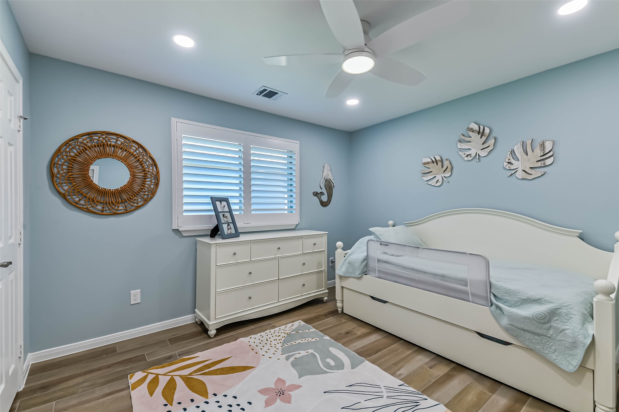 3214 Paseo Circle, Dickinson, TX 77539