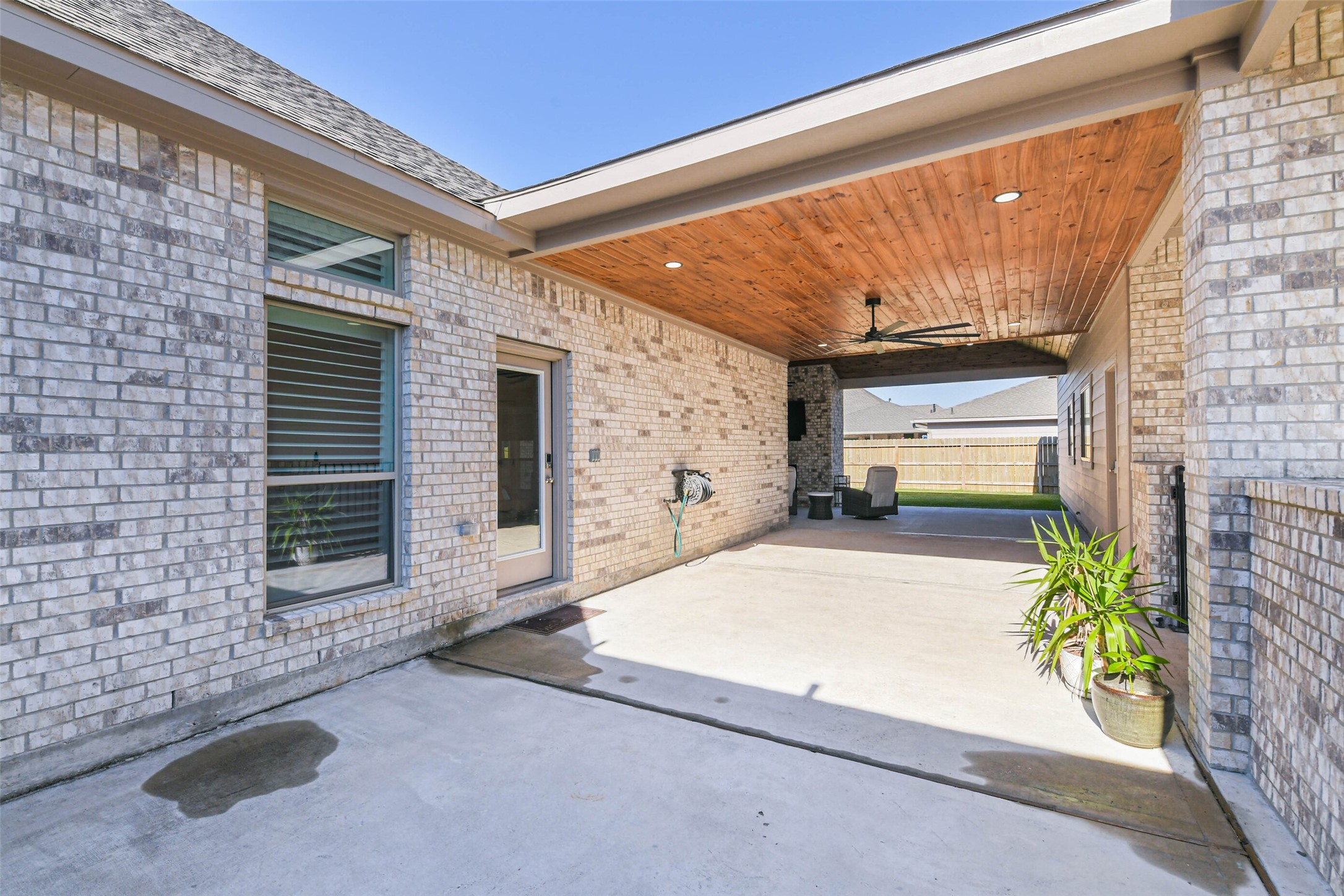 3214 Paseo Circle, Dickinson, TX 77539
