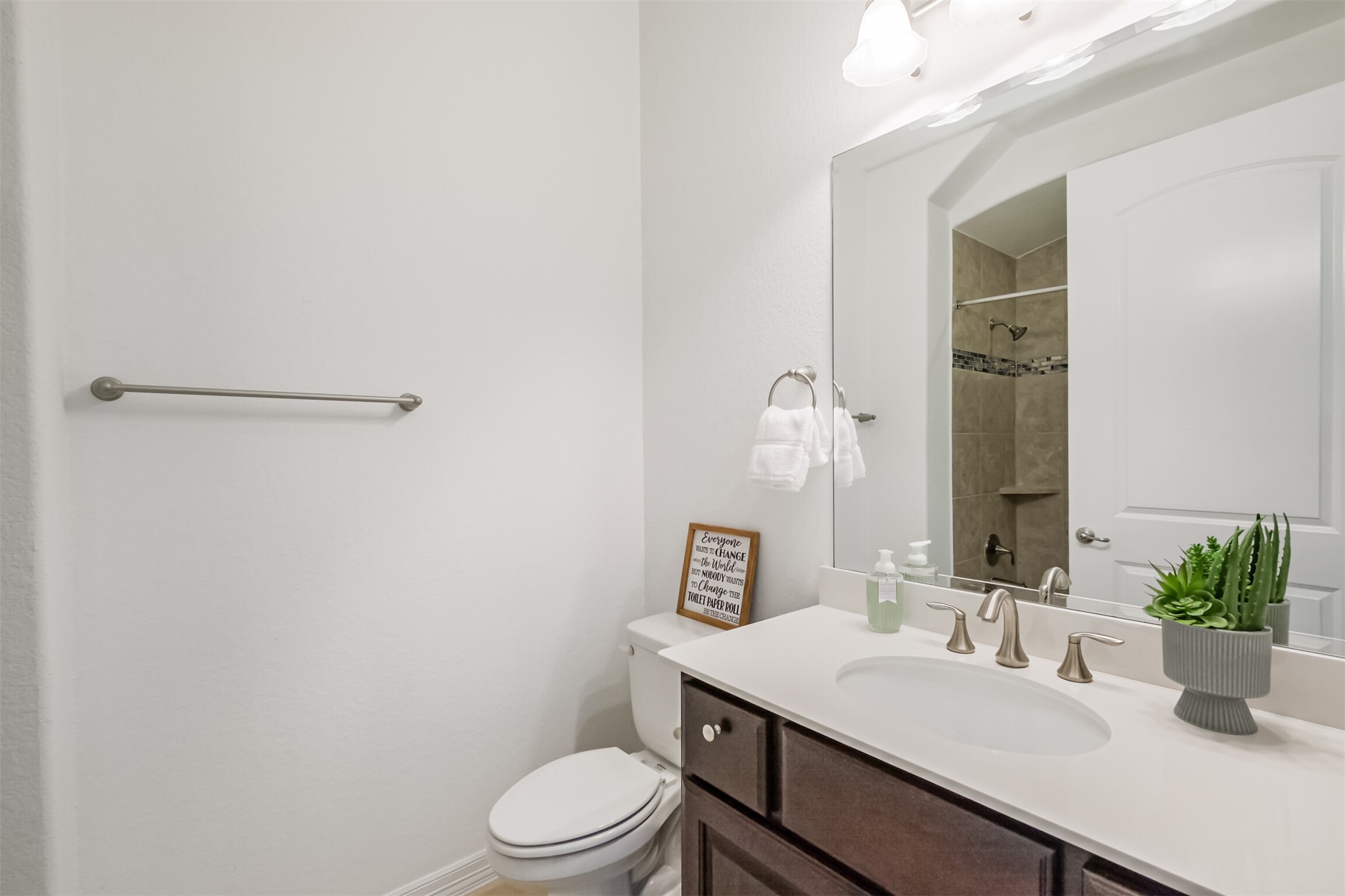 Secondary bedroom has ensuite full bathroom.