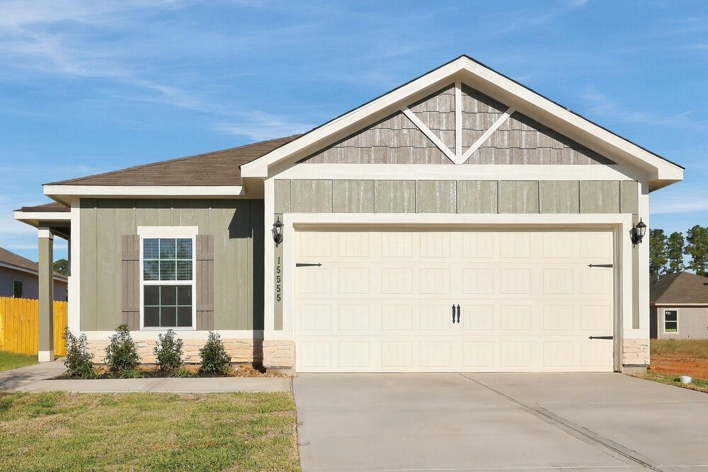 15555 Caramel Springs Drive, Conroe, TX 77303 15555 Caramel Springs Drive, Conroe, TX 77303