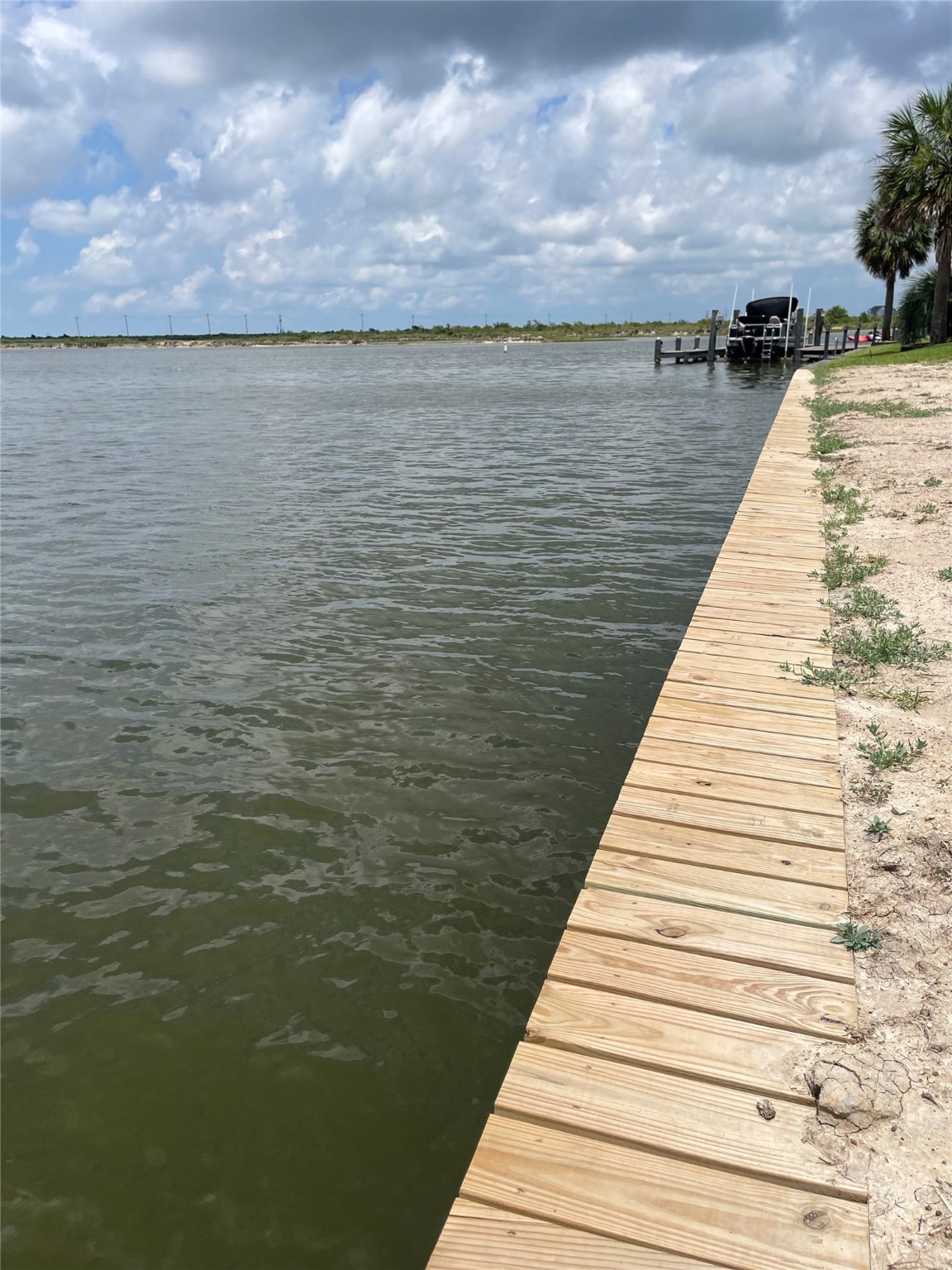 26 FLEMING, Hitchcock, TX 77563