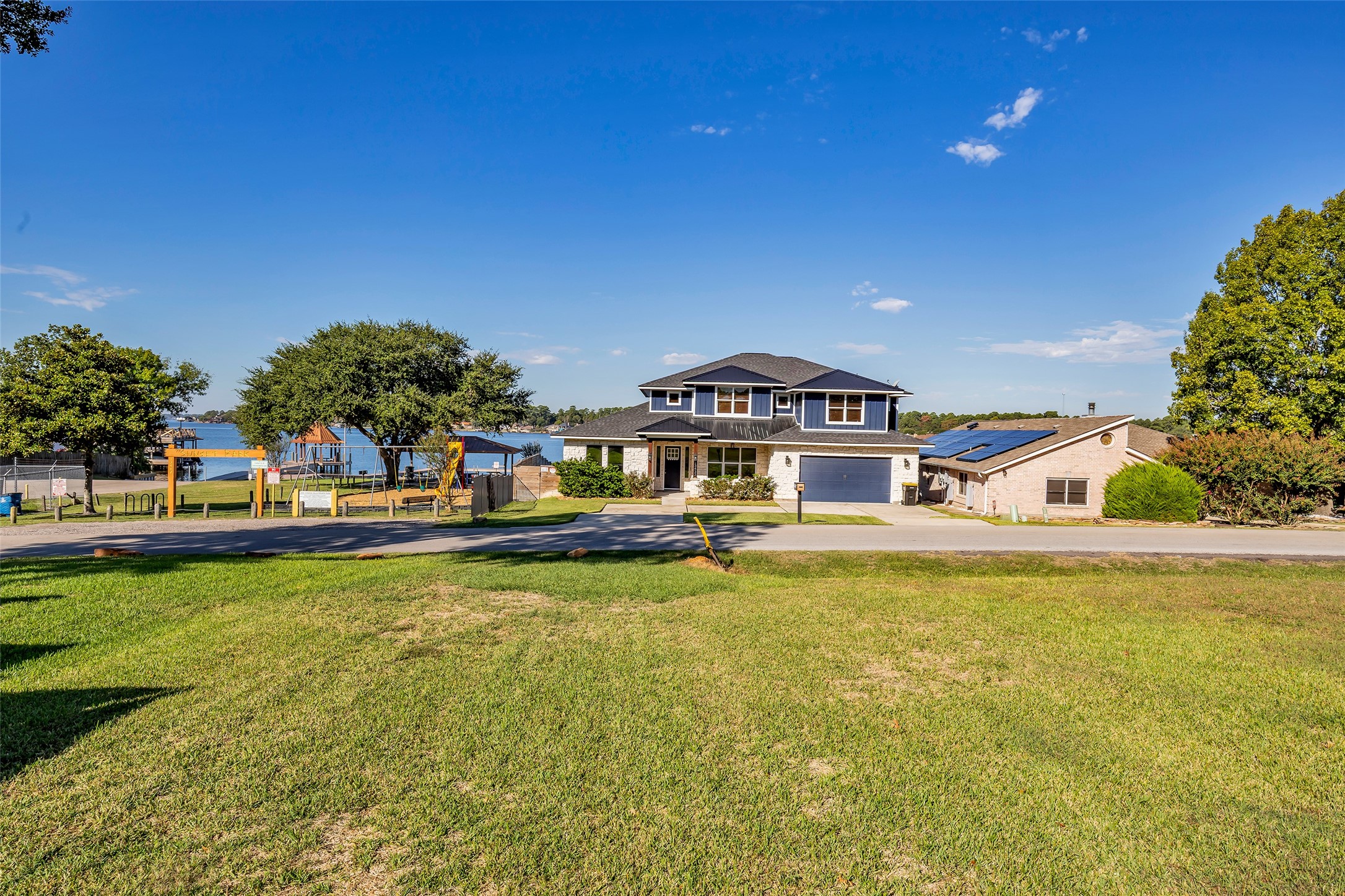 338 Bunker Hill, Willis, TX 77378