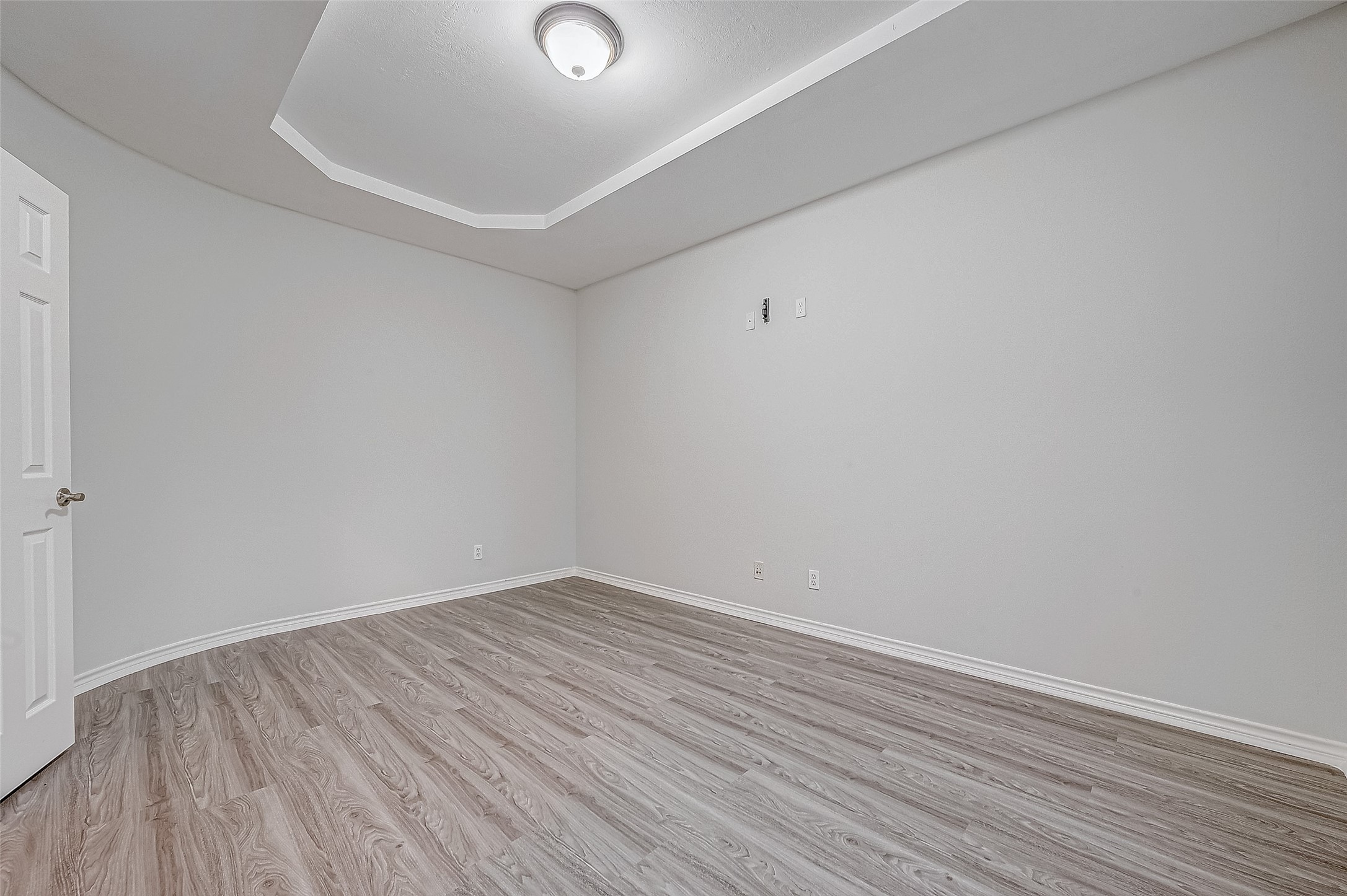 10327 Sablebrook Lane, Houston, TX 77095